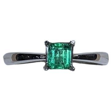 0.43ct Green Emerald Solitaire Engagement Ring In 18ct White Gold