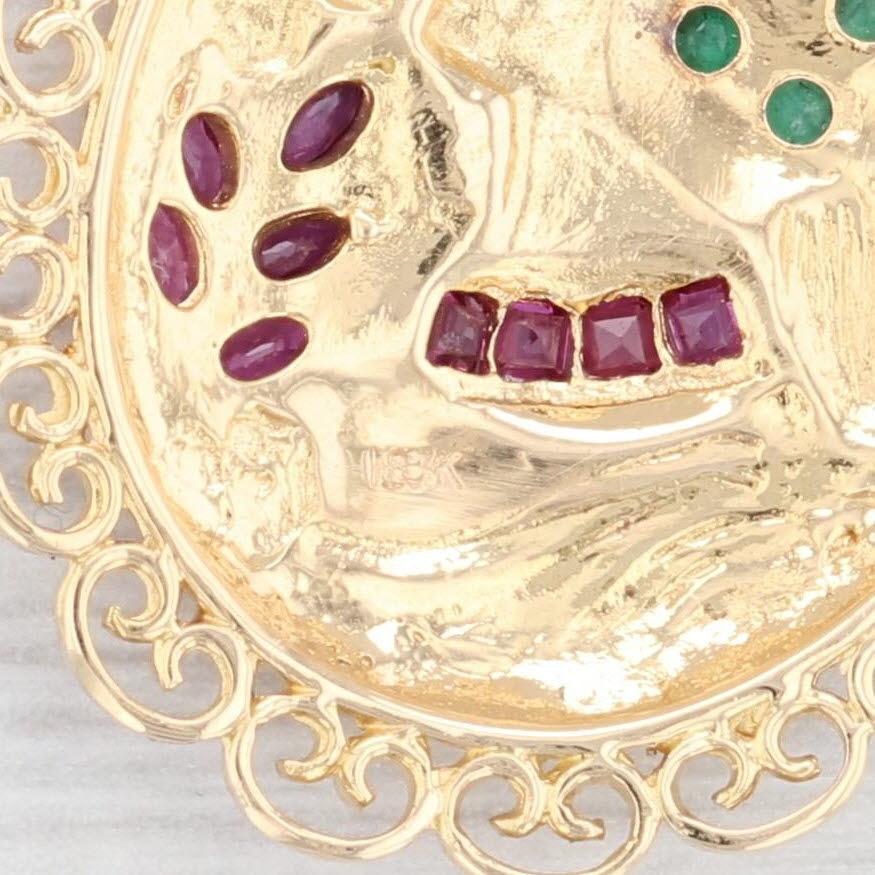Round Cut 0.43ctw Emerald Ruby Cameo Pendant 18k Yellow Gold Floral Vintage For Sale