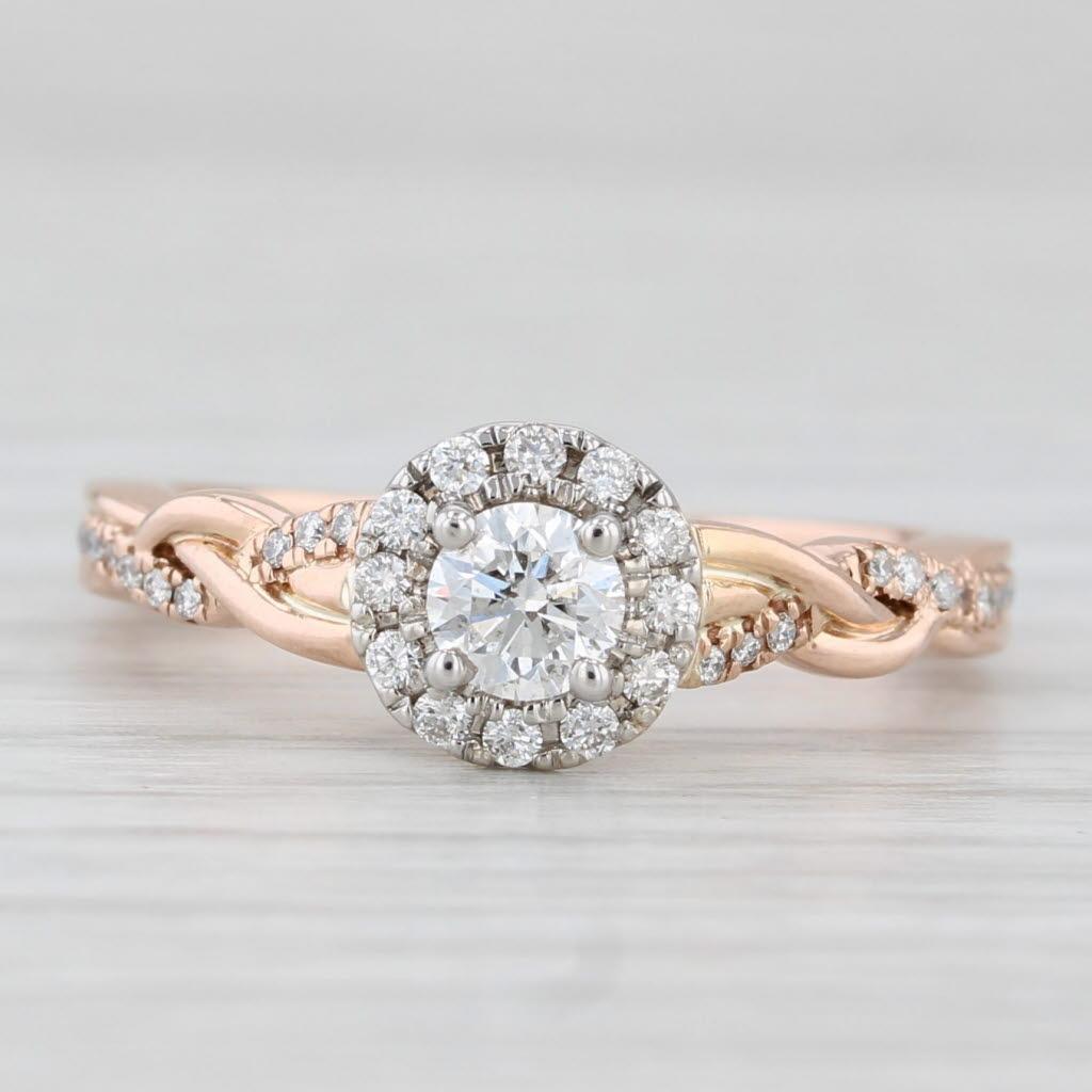 Anello di fidanzamento aureolato con diamante rotondo da 0,43 carati in oro rosa 14k, misura 6,5 Vintage In condizioni buone in vendita a McLeansville, NC