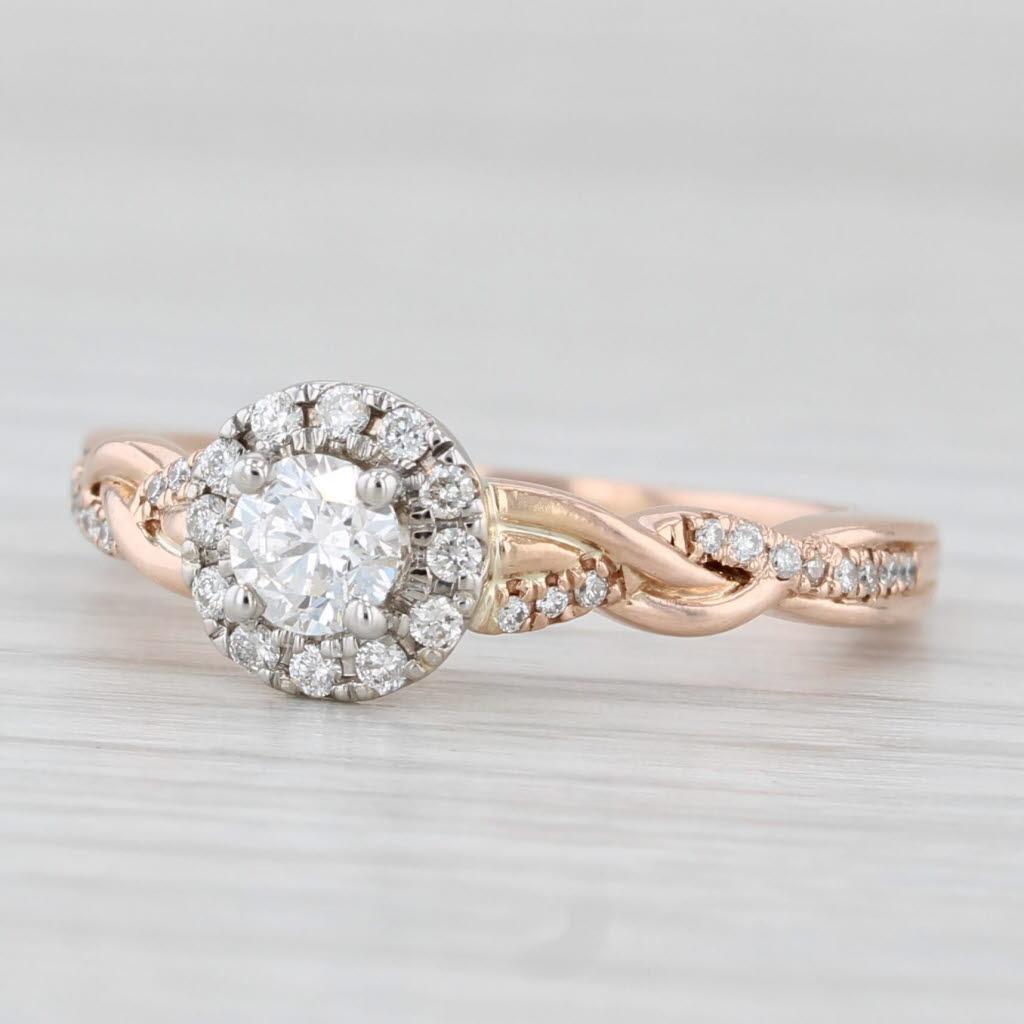 Anello di fidanzamento aureolato con diamante rotondo da 0,43 carati in oro rosa 14k, misura 6,5 Vintage in vendita 1