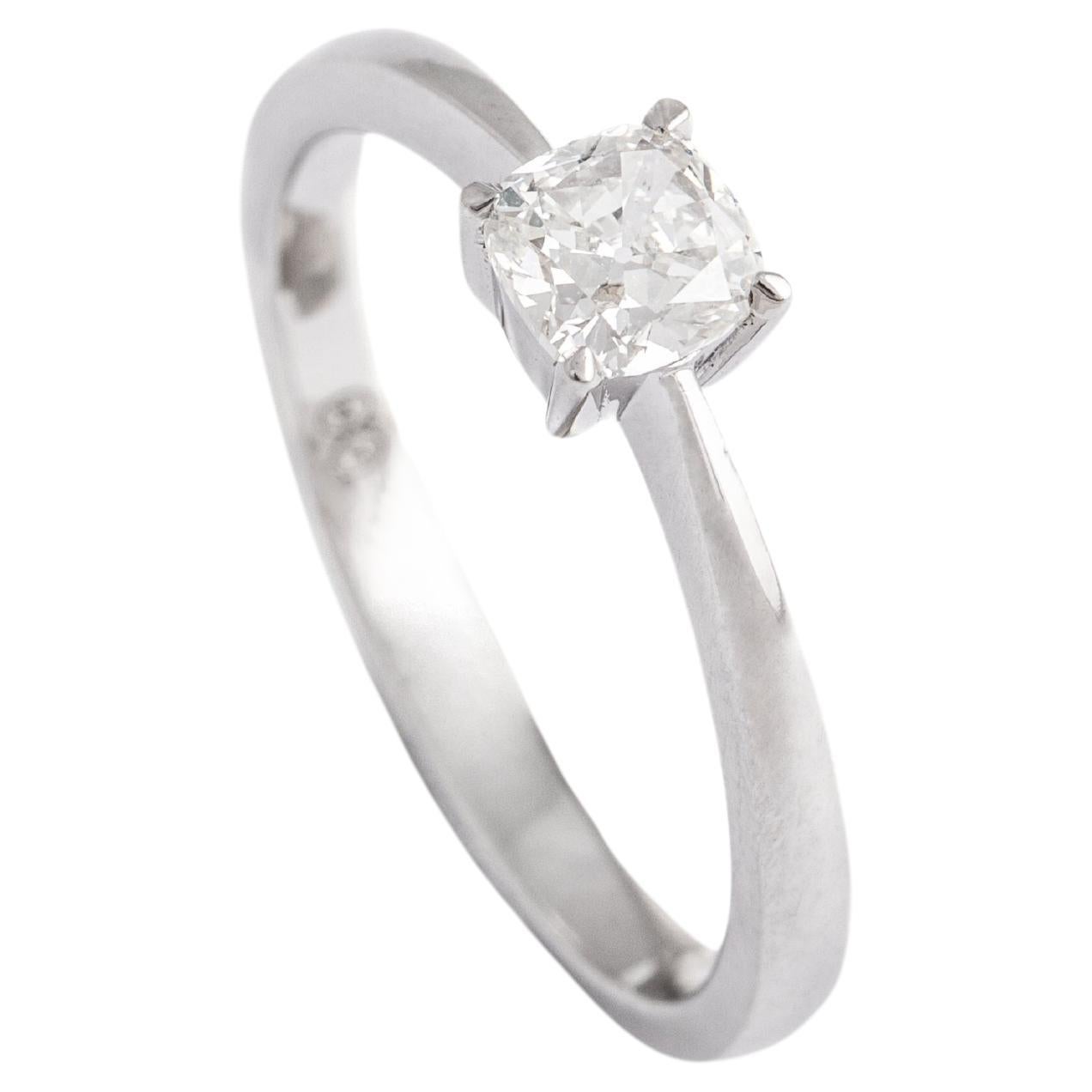 Bague solitaire en or blanc avec diamants de 0,44 carat