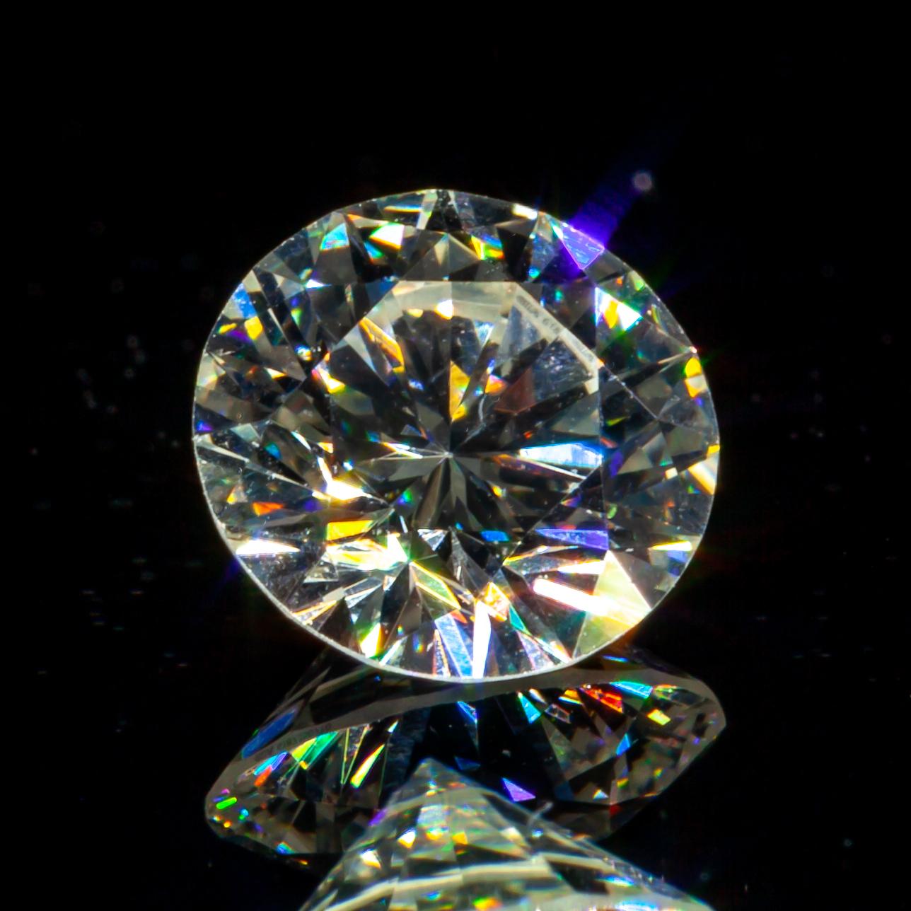 Diamant taille ronde brillant de 0,44 carat non serti G/ SI1 certifié GIA

Informations générales sur le diamant
Taille du diamant:Brilliante ronde
Dimensions : 4.95  x  4.87  -  3.04 mm

Résultats de la classification des diamants
Poids en carats :