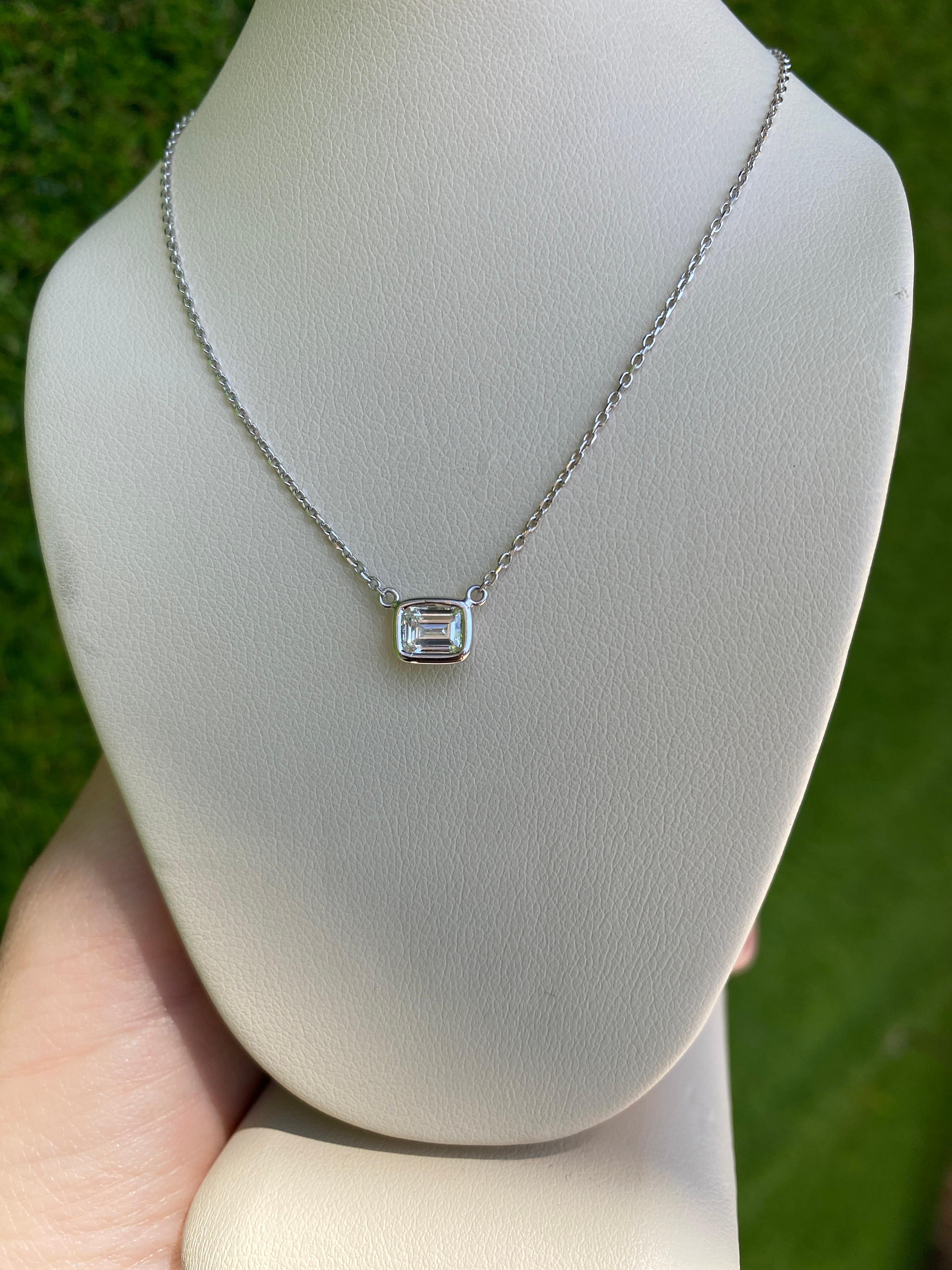 0.44 Carat Natural Emerald Cut Bezel Set Diamond Pendant Necklace 14k White Gold For Sale 8