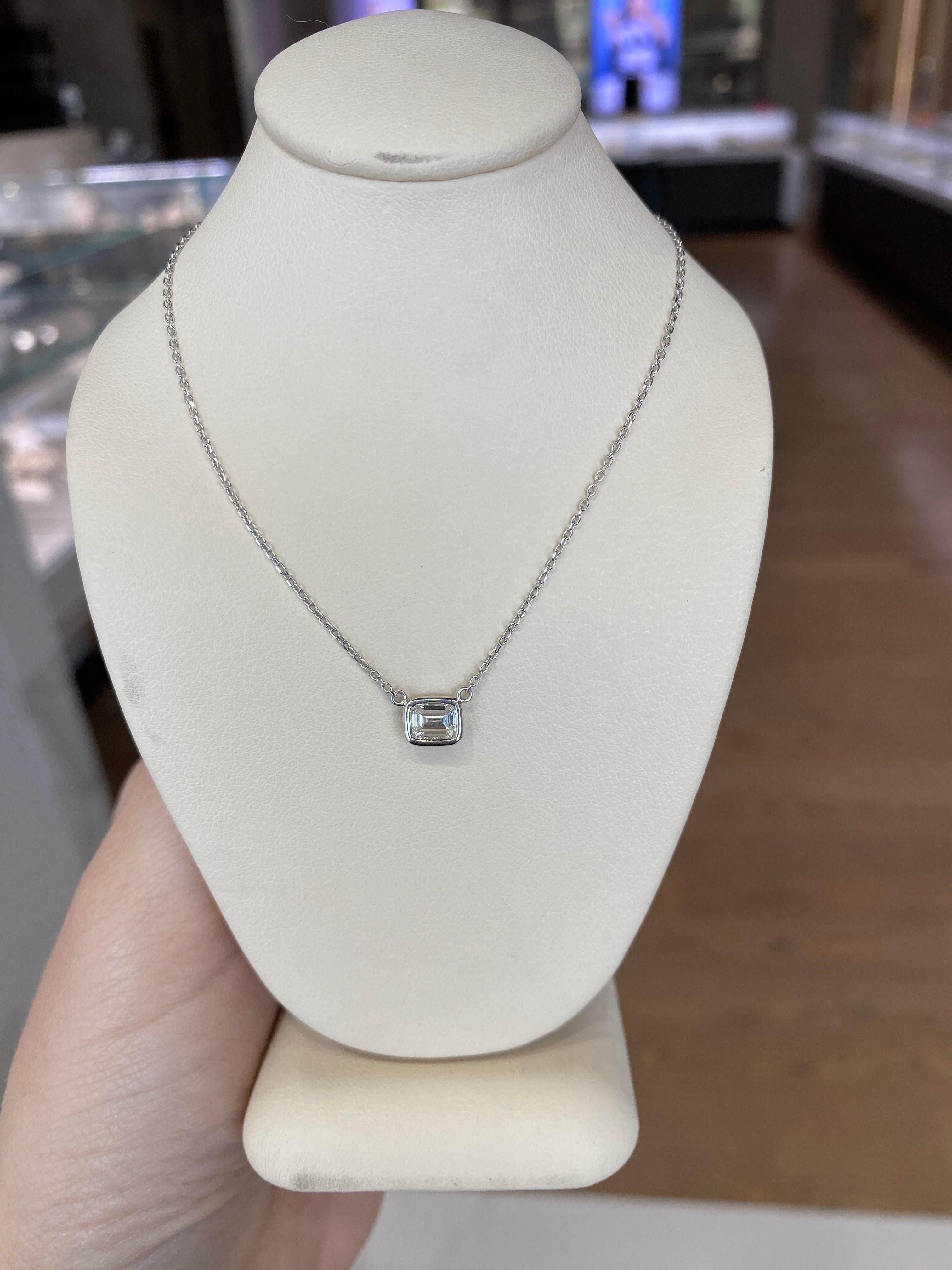 0.44 Carat Natural Emerald Cut Bezel Set Diamond Pendant Necklace 14k White Gold For Sale 9
