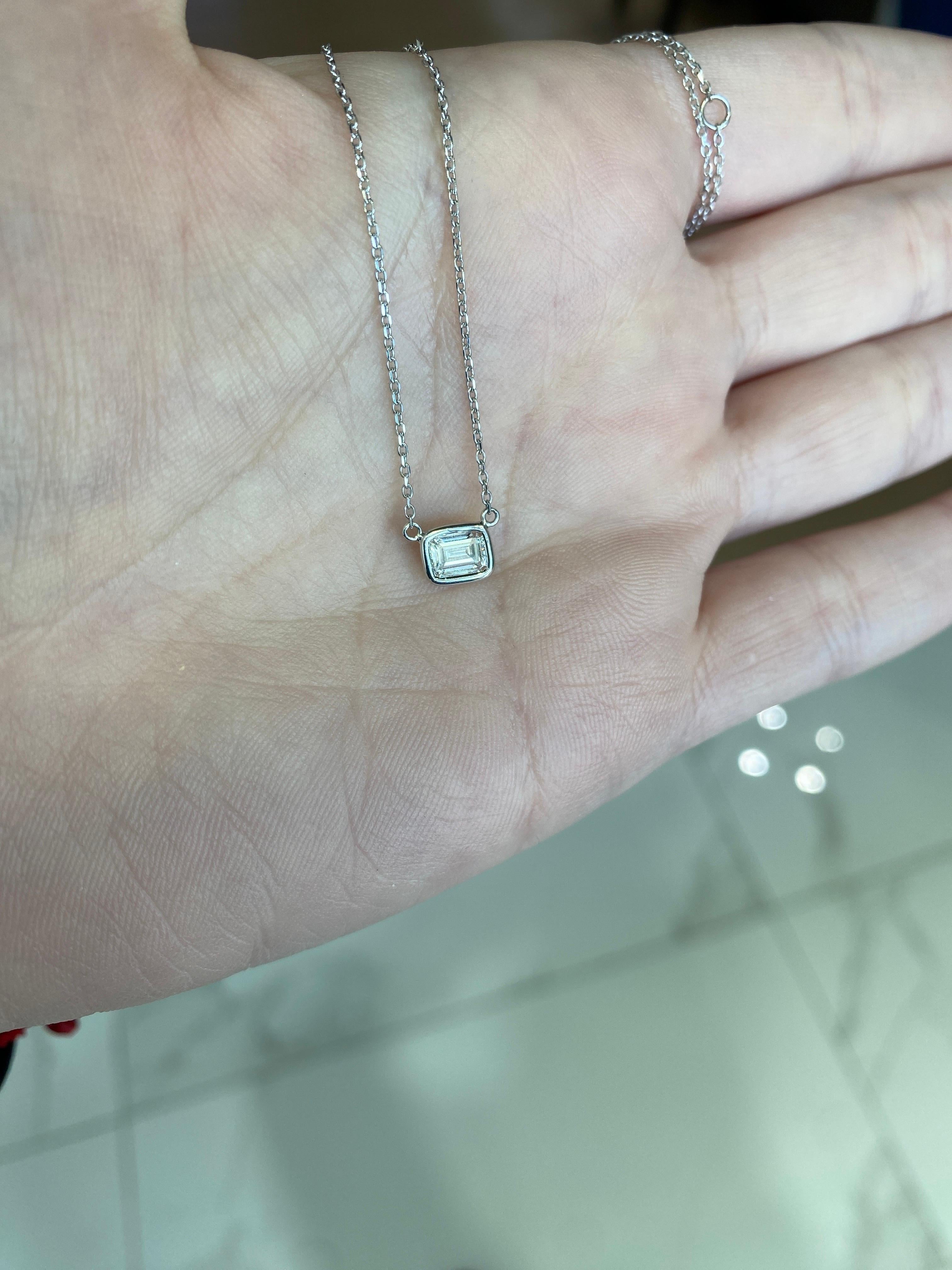 0.44 Carat Natural Emerald Cut Bezel Set Diamond Pendant Necklace 14k White Gold For Sale 1