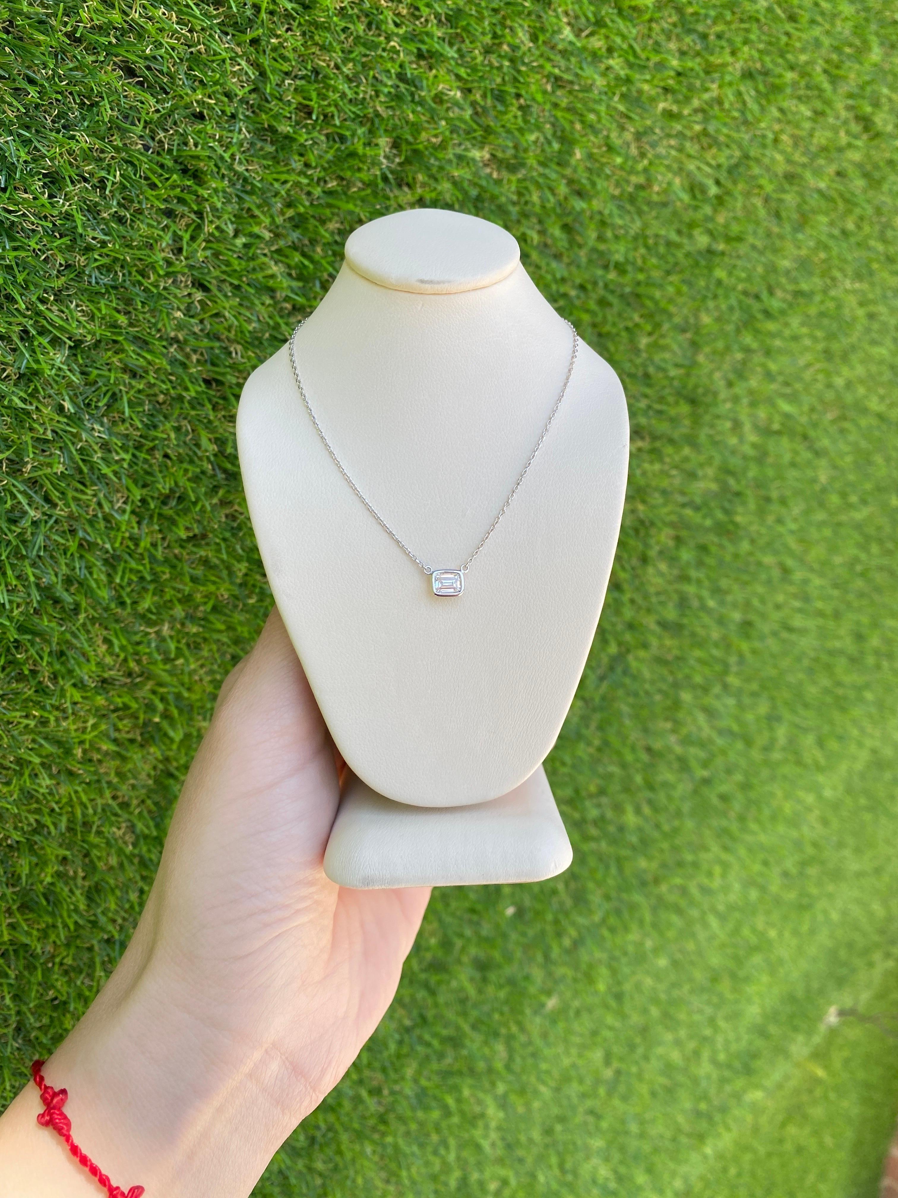 0.44 Carat Natural Emerald Cut Bezel Set Diamond Pendant Necklace 14k White Gold For Sale 2