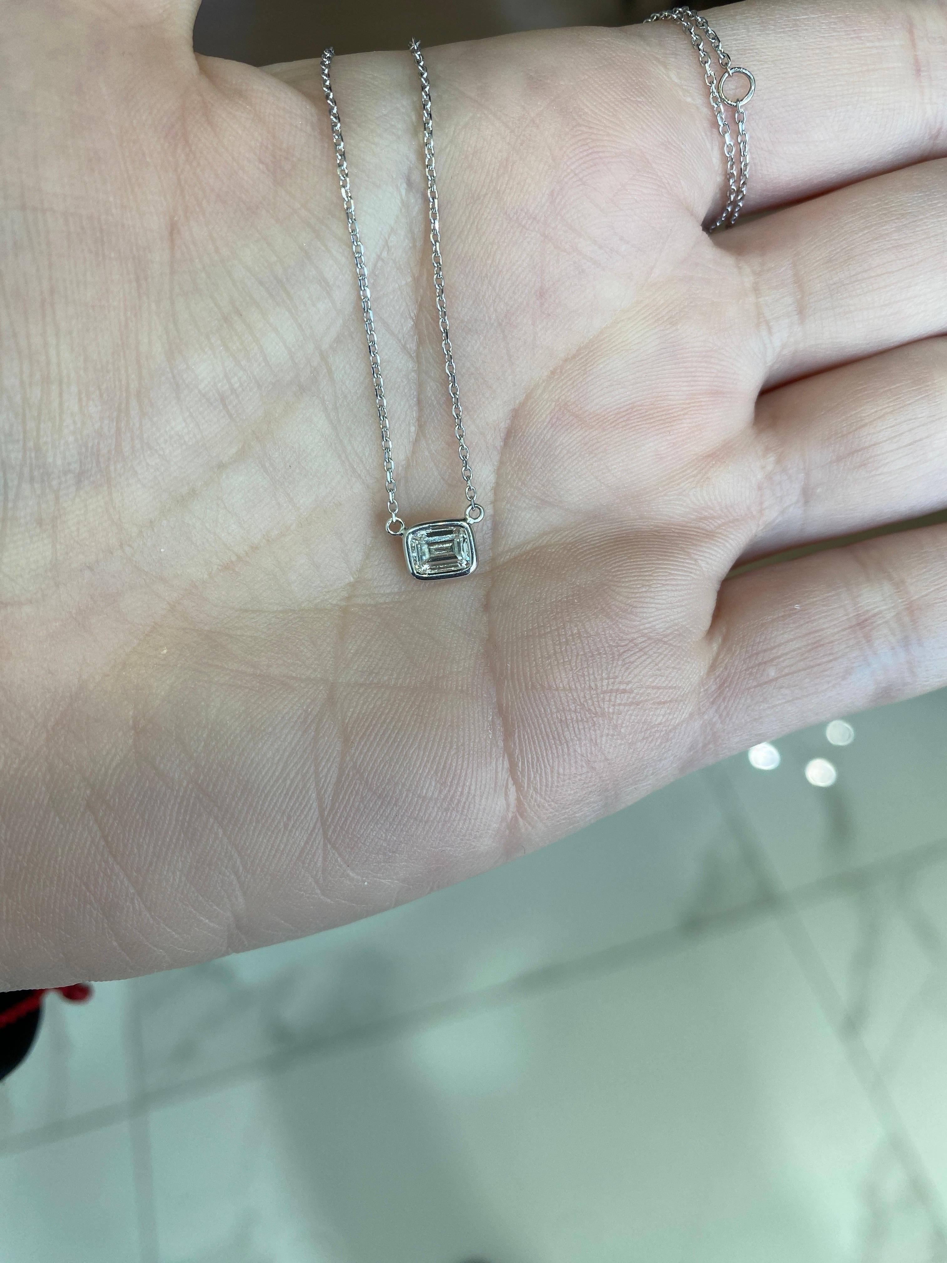 0.44 Carat Natural Emerald Cut Bezel Set Diamond Pendant Necklace 14k White Gold For Sale 5
