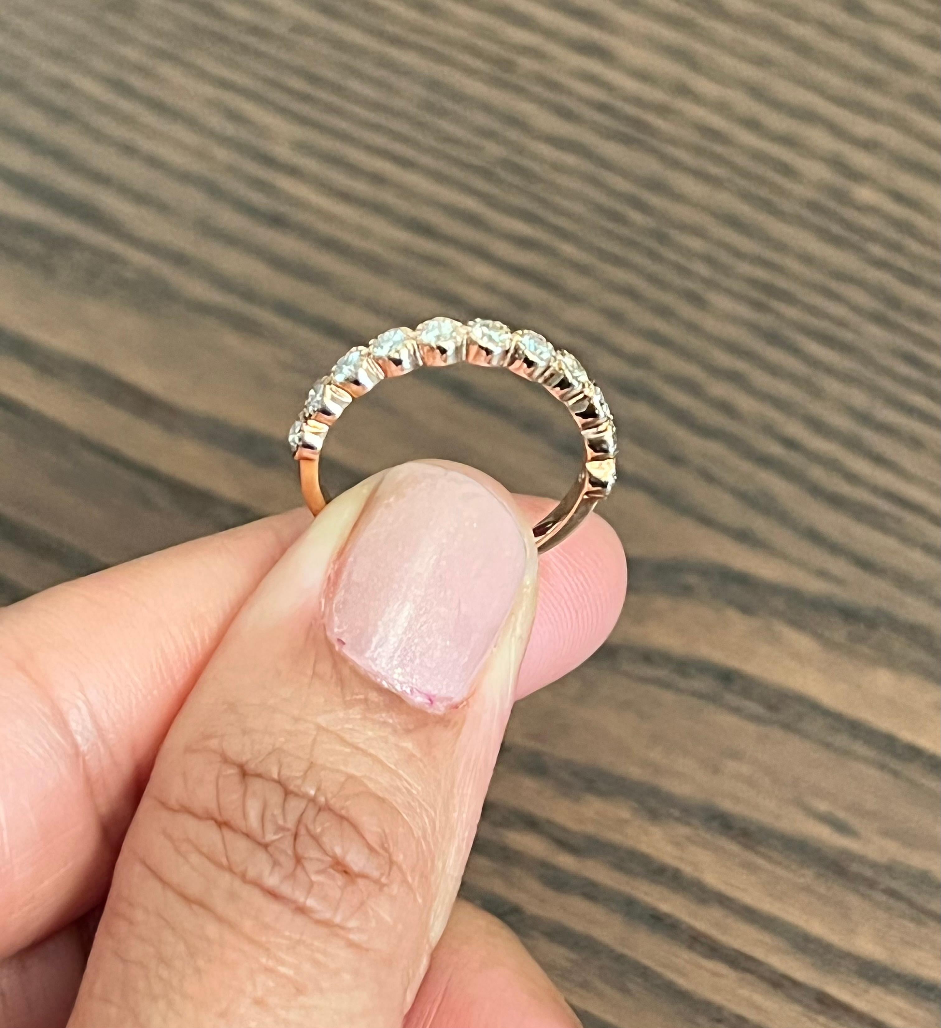0.44 Carat Round Cut Diamond Rose Gold Band In New Condition For Sale In Los Angeles, CA