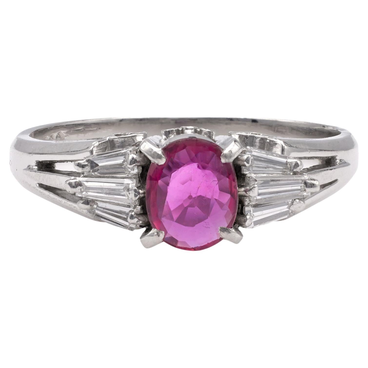 0.44 Carat Ruby Diamond Platinum Cluster Ring en vente