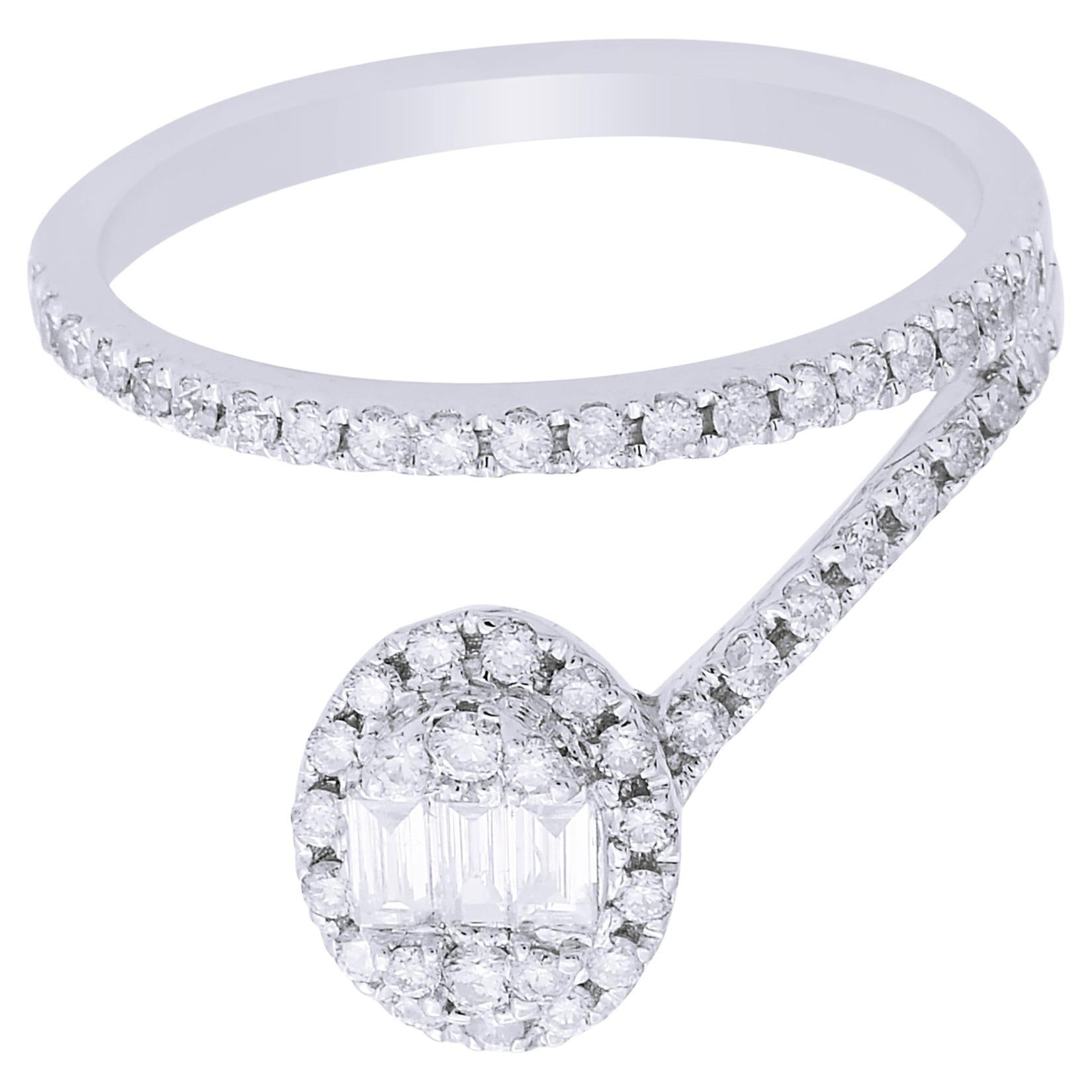 Bague en or blanc 18 carats faite à la main avec diamants ronds et baguettes de 0,45 carat