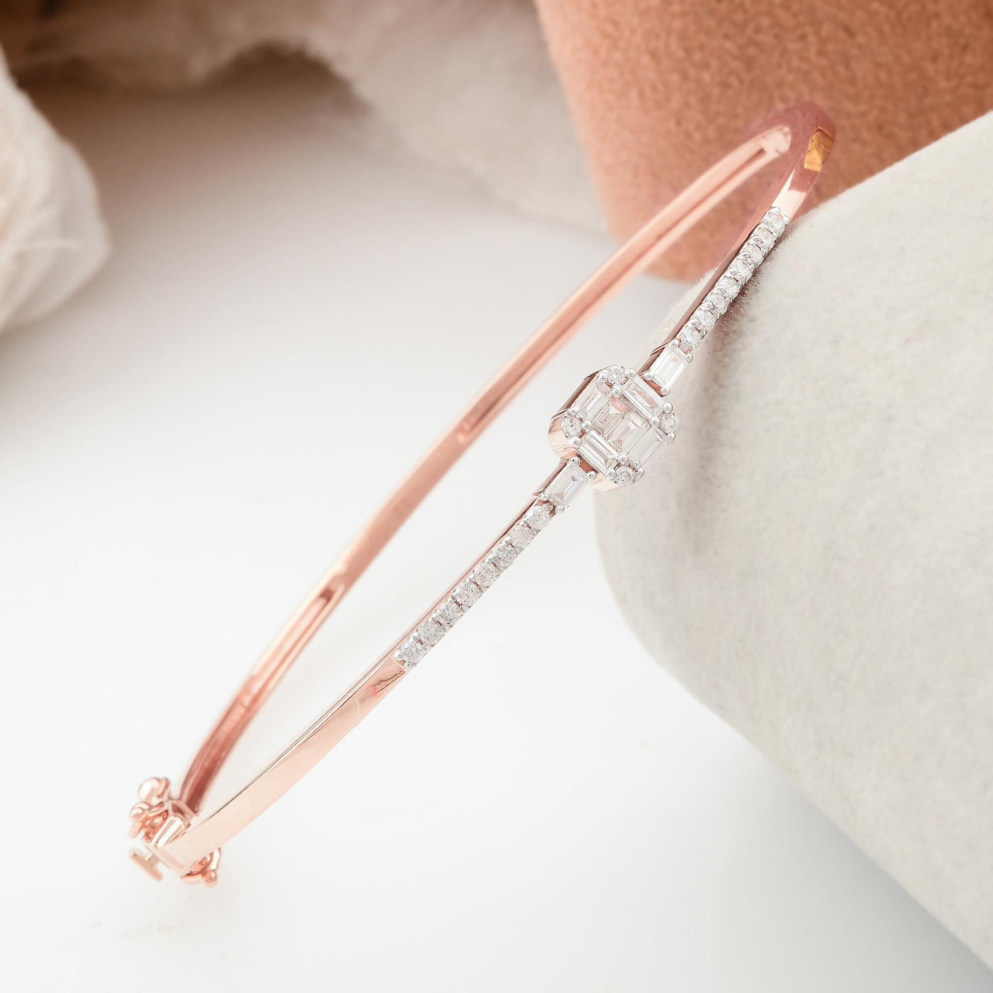 0,45 quilates Baguette Redondo SI/H Brazalete de diamantes Joyas de oro rosa de 18 quilates en Nuevo estado para la venta en Diera, Dubai