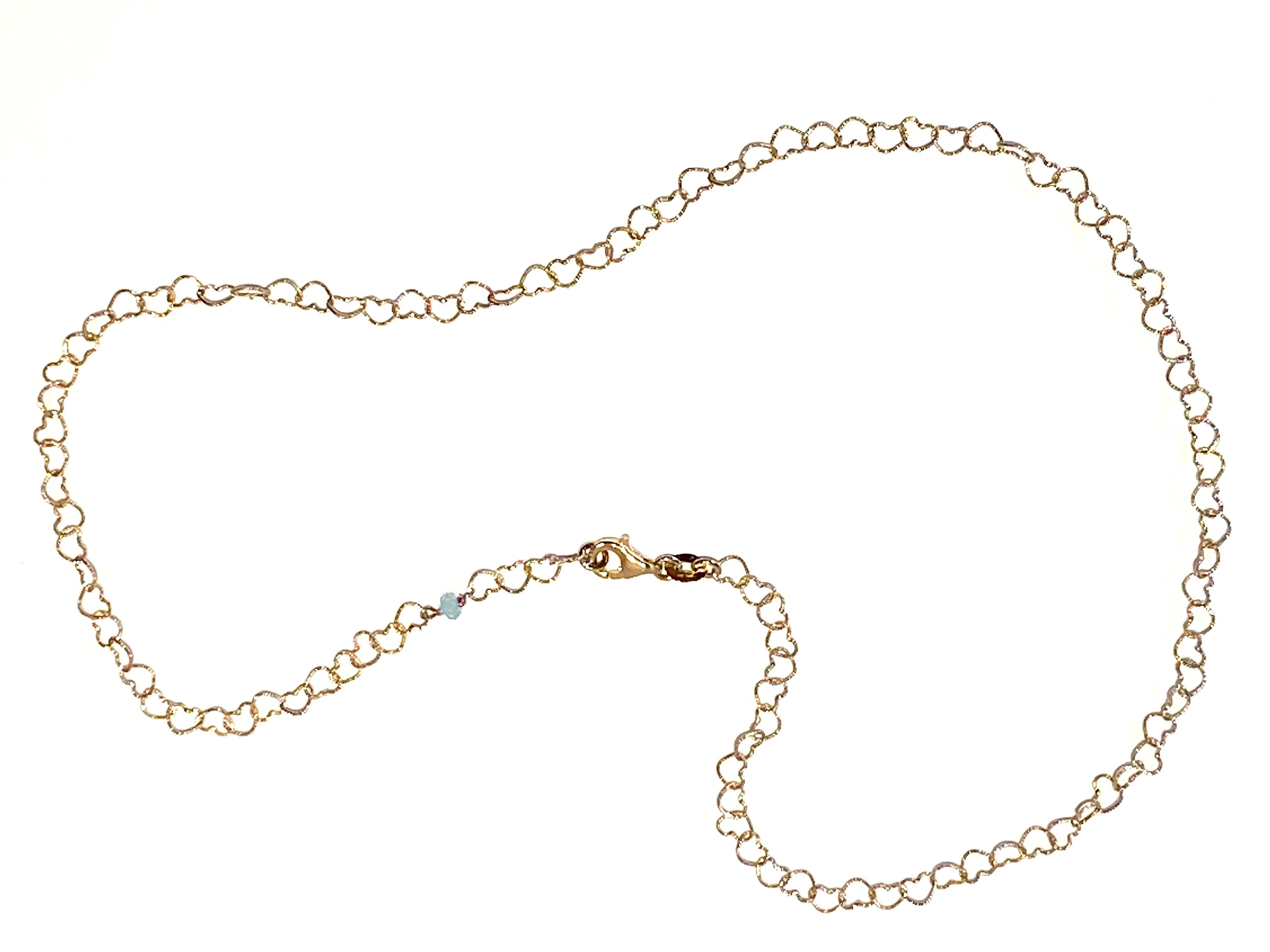 0.45 Carat Bead Cut Aquamarine 18 Karat Yellow Gold Little Hearts Chain Necklace For Sale 1