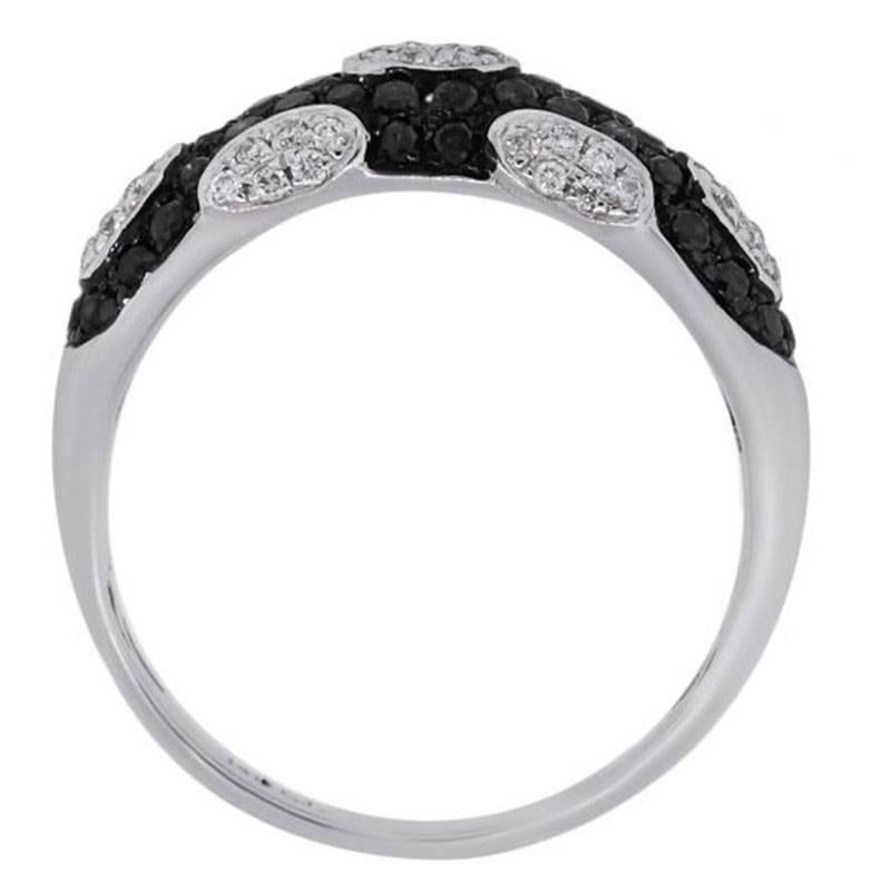 Black and White Diamond Pave Ring In Excellent Condition In Boca Raton, FL
