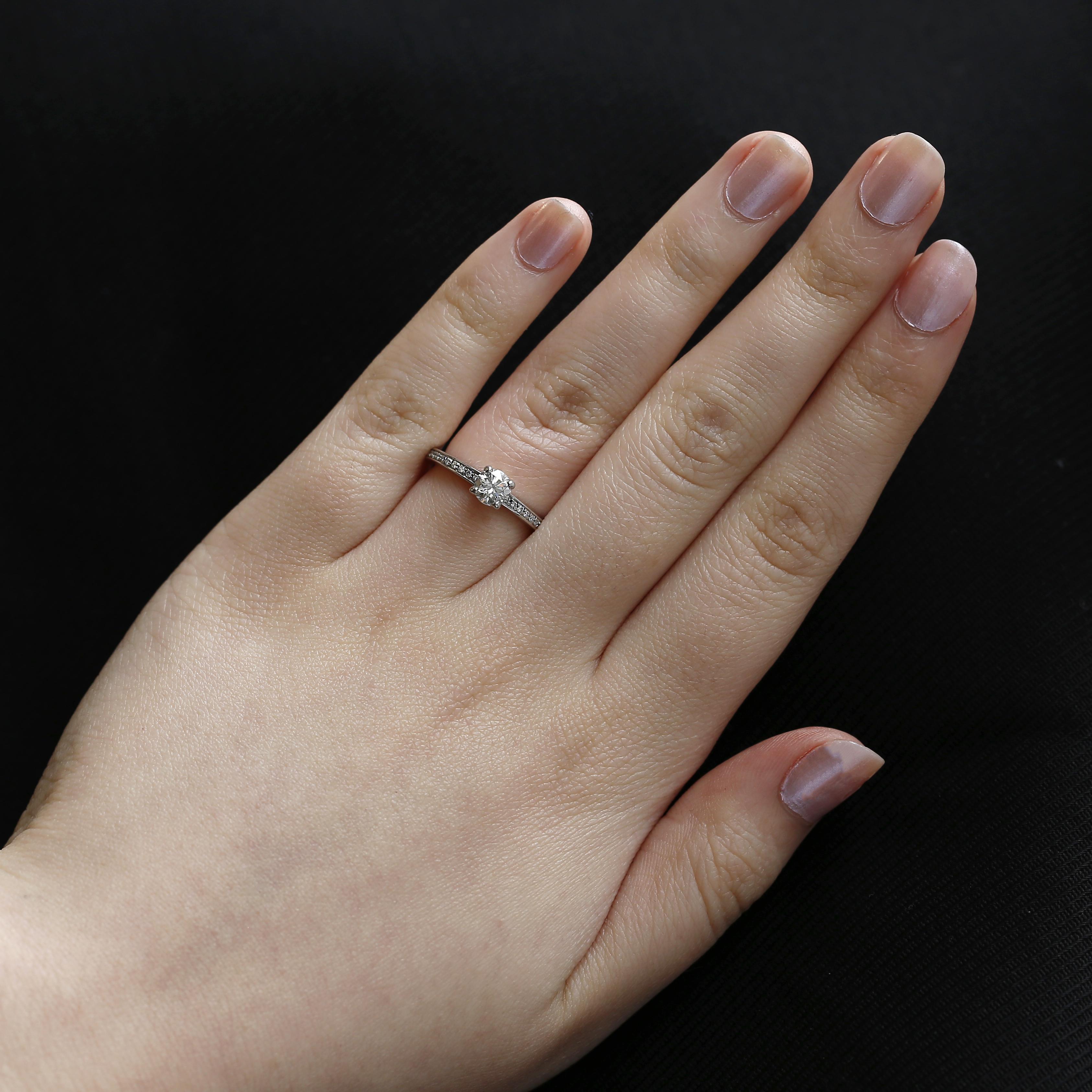 0.45 Karat Diamant Solitär-Ring Damen im Angebot