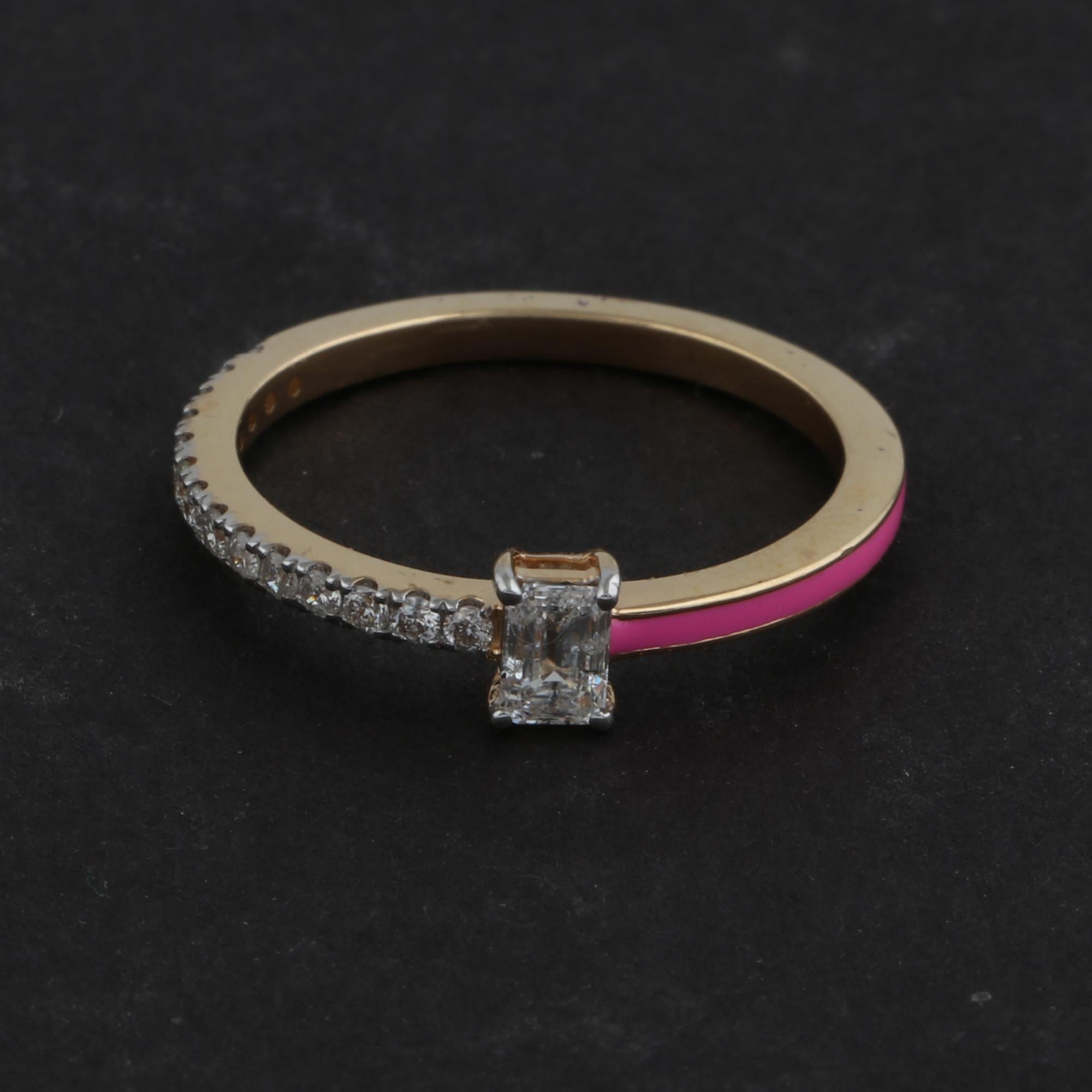 Modern 0.45 Carat Emerald Cut Diamond Enamel Band Ring 18 Karat Yellow Gold Jewelry For Sale