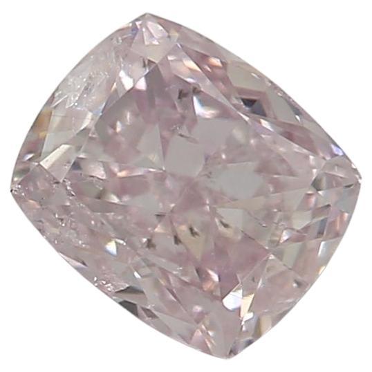 Diamant rose pâle fantaisie taille coussin de 0,45 carat certifié GIA en vente