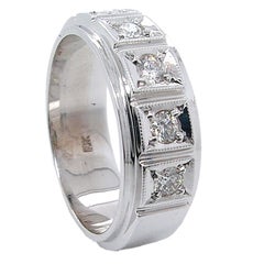 0.45 Carat Illusion Set Diamond 18 Karat Gents Ring