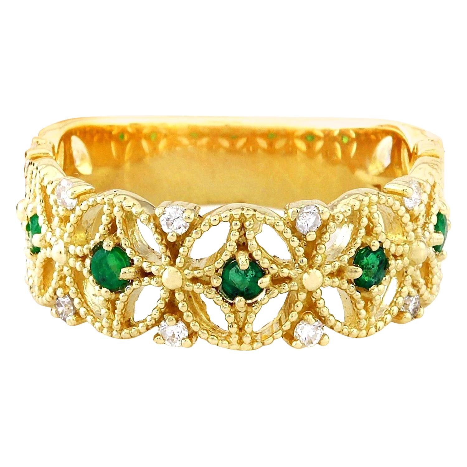Emerald Diamond Ring In 14 Karat Solid Yellow Gold  For Sale