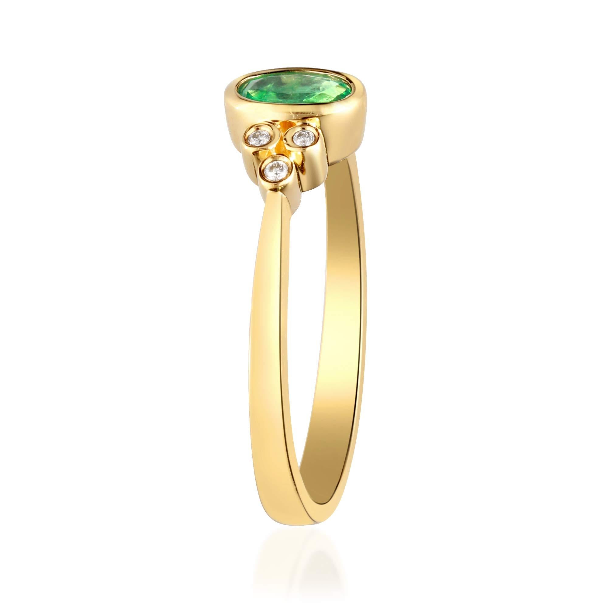 Art Deco 0.45 Carat Oval Cut Emerald with Diamond Accents 10K Yellow Gold Ring For Sale