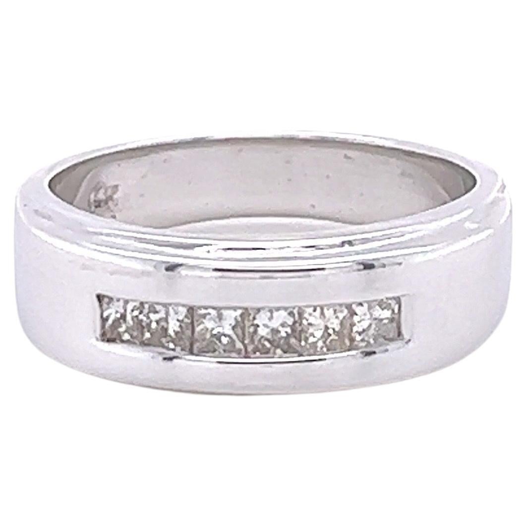 Alliance pour homme en or blanc 14 carats avec diamants taille princesse de 0,45 carat en vente