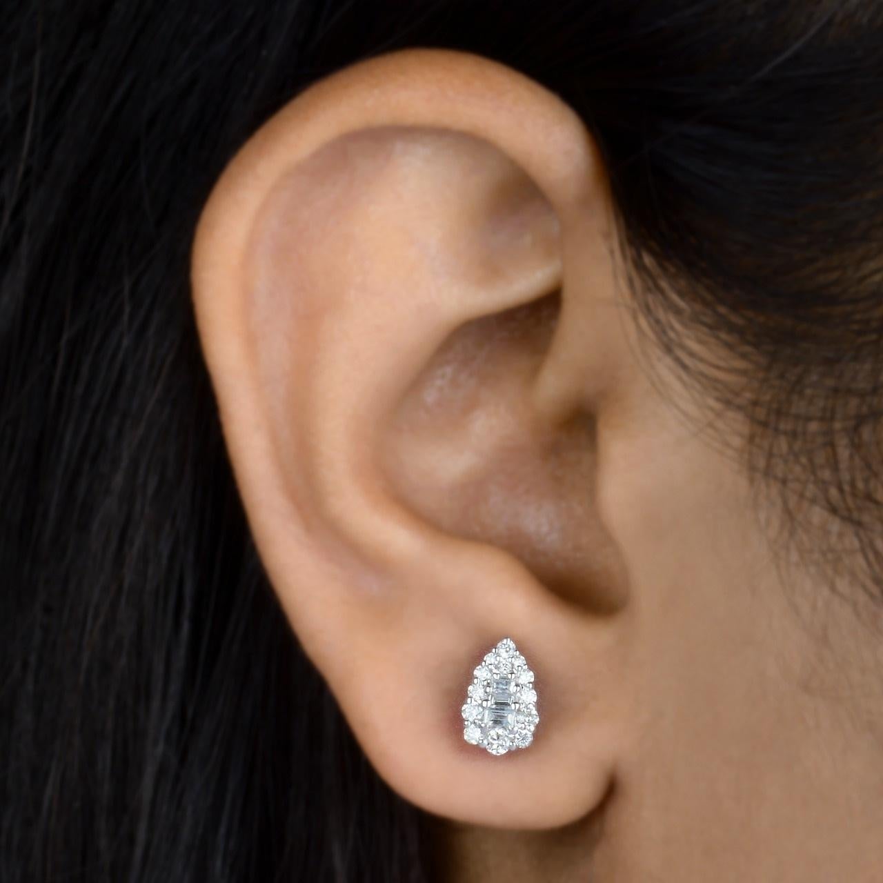 Modern 0.45 Carat SI/HI Baguette Round Diamond Pear Shape Earrings 10 Karat White Gold For Sale