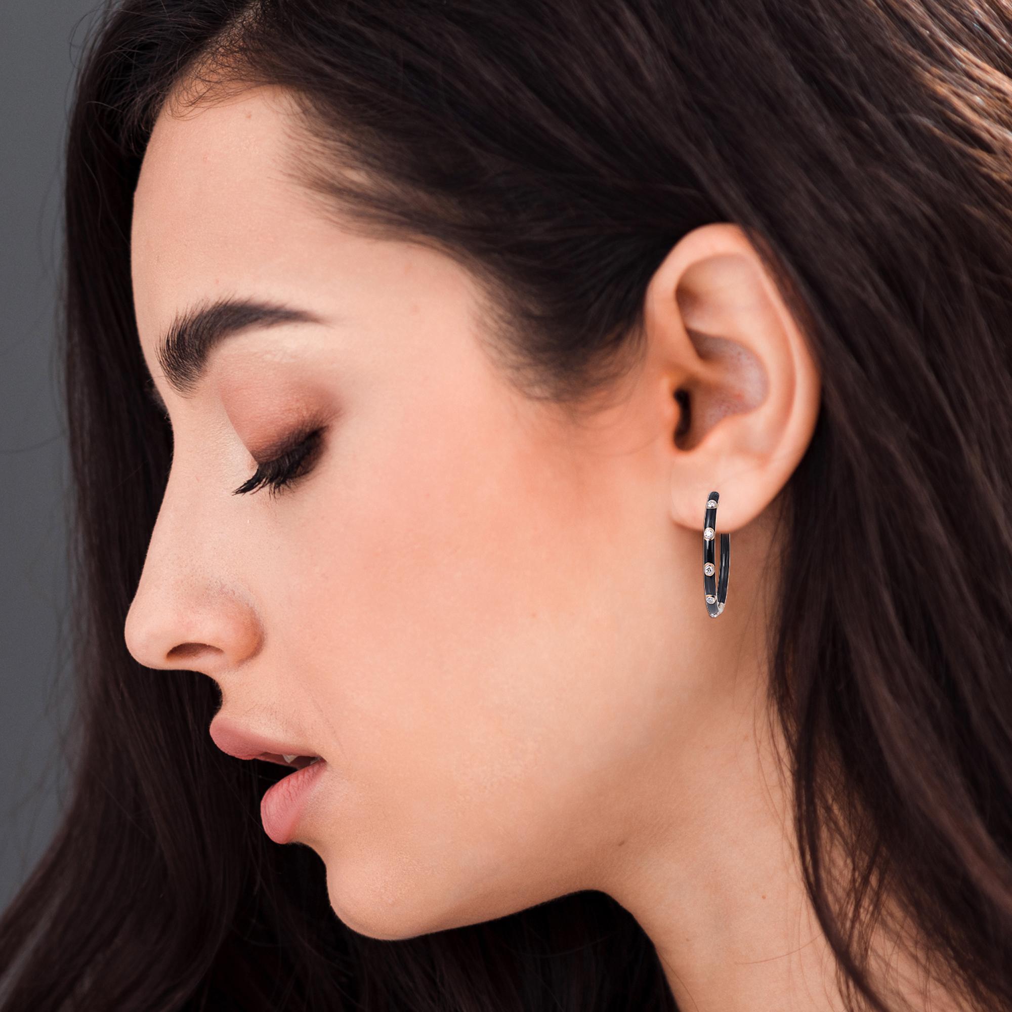 Round Cut 0.45 Carat SI/HI Diamond Black Enamel Hoop Earrings 18 Karat Rose Gold Jewelry For Sale