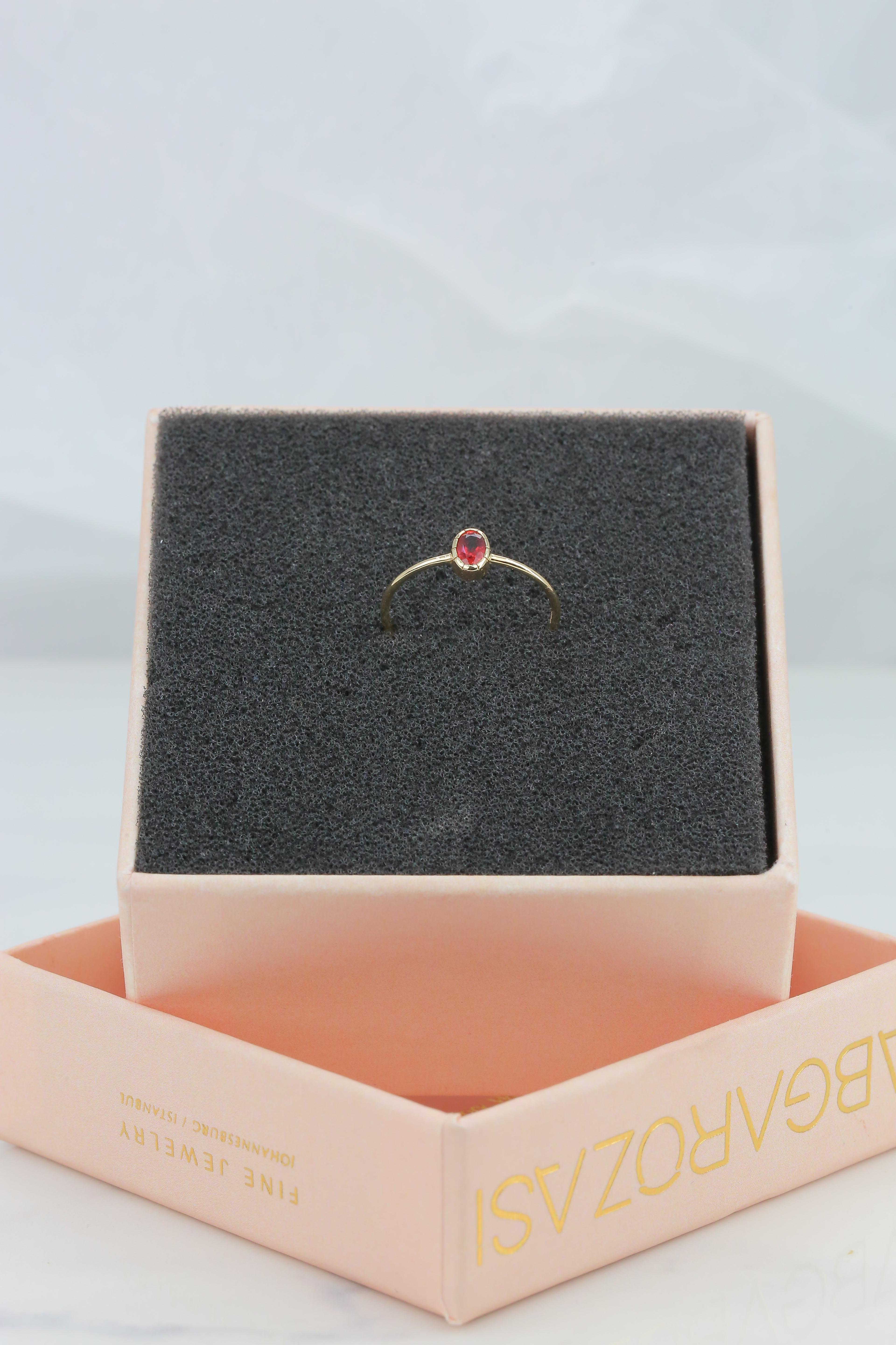 For Sale:  0.45 Ct Oval Cut Red Sapphire 14K Gold Birthstone Ring, Casual Ring 10