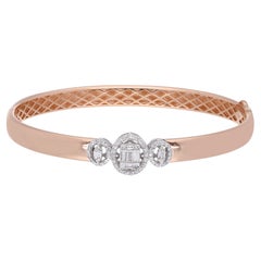 0.45 Ct. Si Clarity Bracelet jonc en or rose 18 carats avec diamants baguettes de couleur supérieure