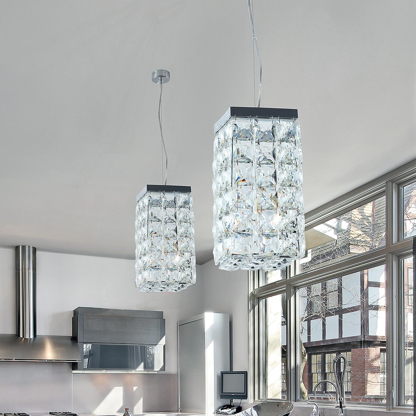 This modern pendant light boasts a sleek rectangular diffuser, elegantly crafted from lead crystal. Imitating the unmistakable silhouette of a precious stone, the multi-faceted square pendant light boast a metal fixture with a chrome finish for a