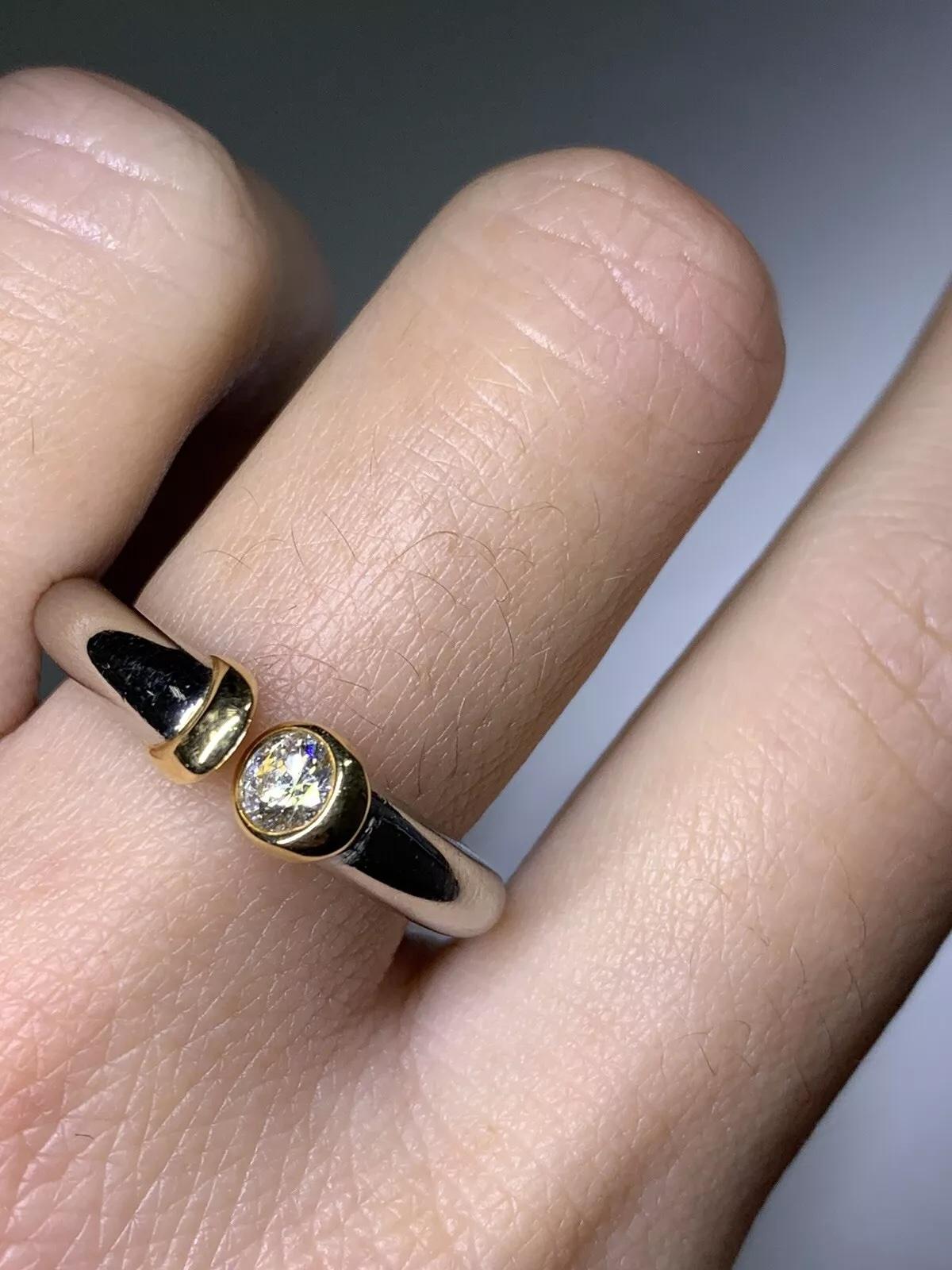 0,45 ct Anillo de compromiso solitario con diamantes en platino 11,6 g en Nuevo estado para la venta en London, GB