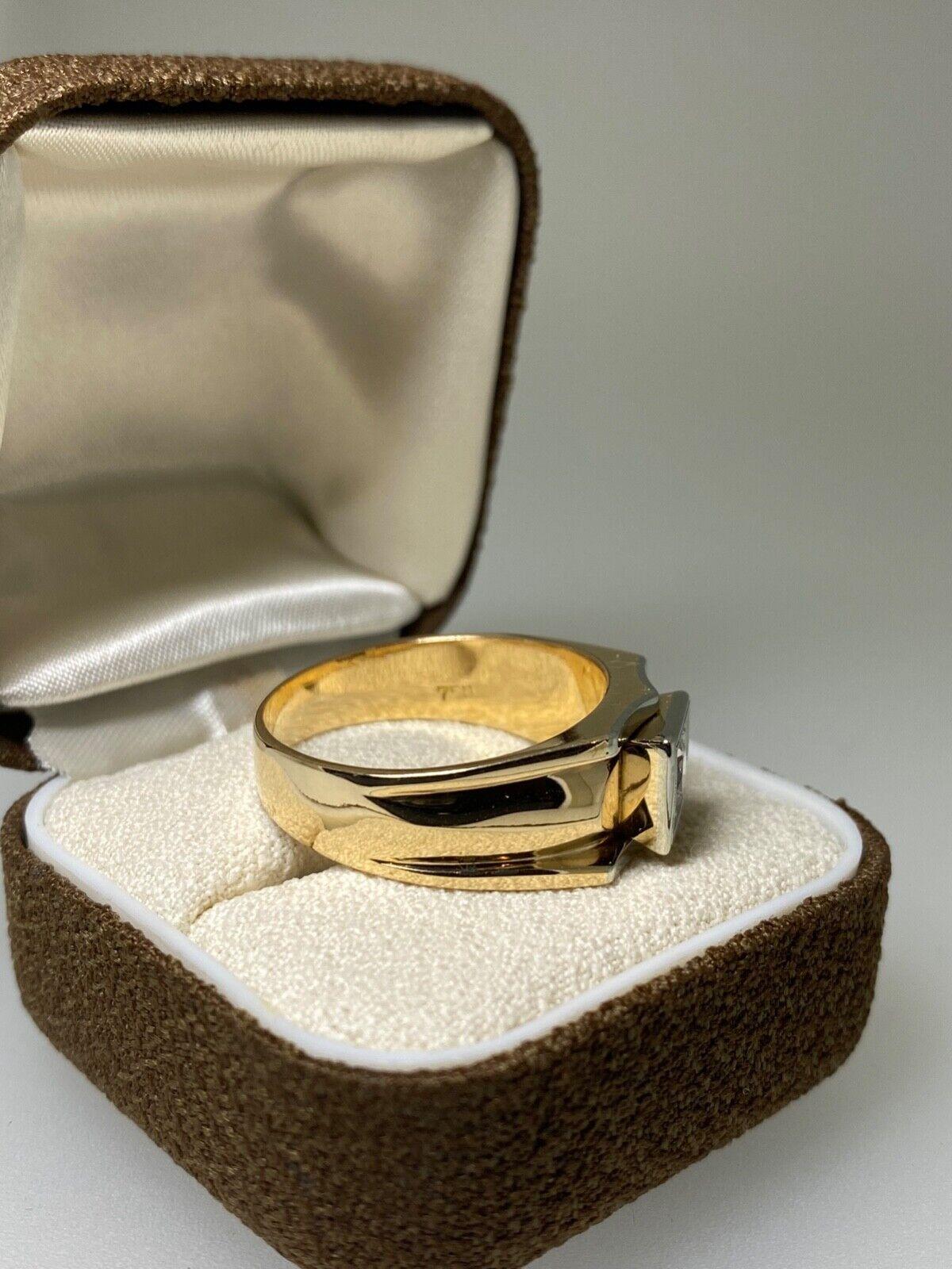 Taille ronde Bague chevalière pour homme de 0,45ct de diamant en or rose et blanc 18K bicolore. Rétro, c1950 en vente