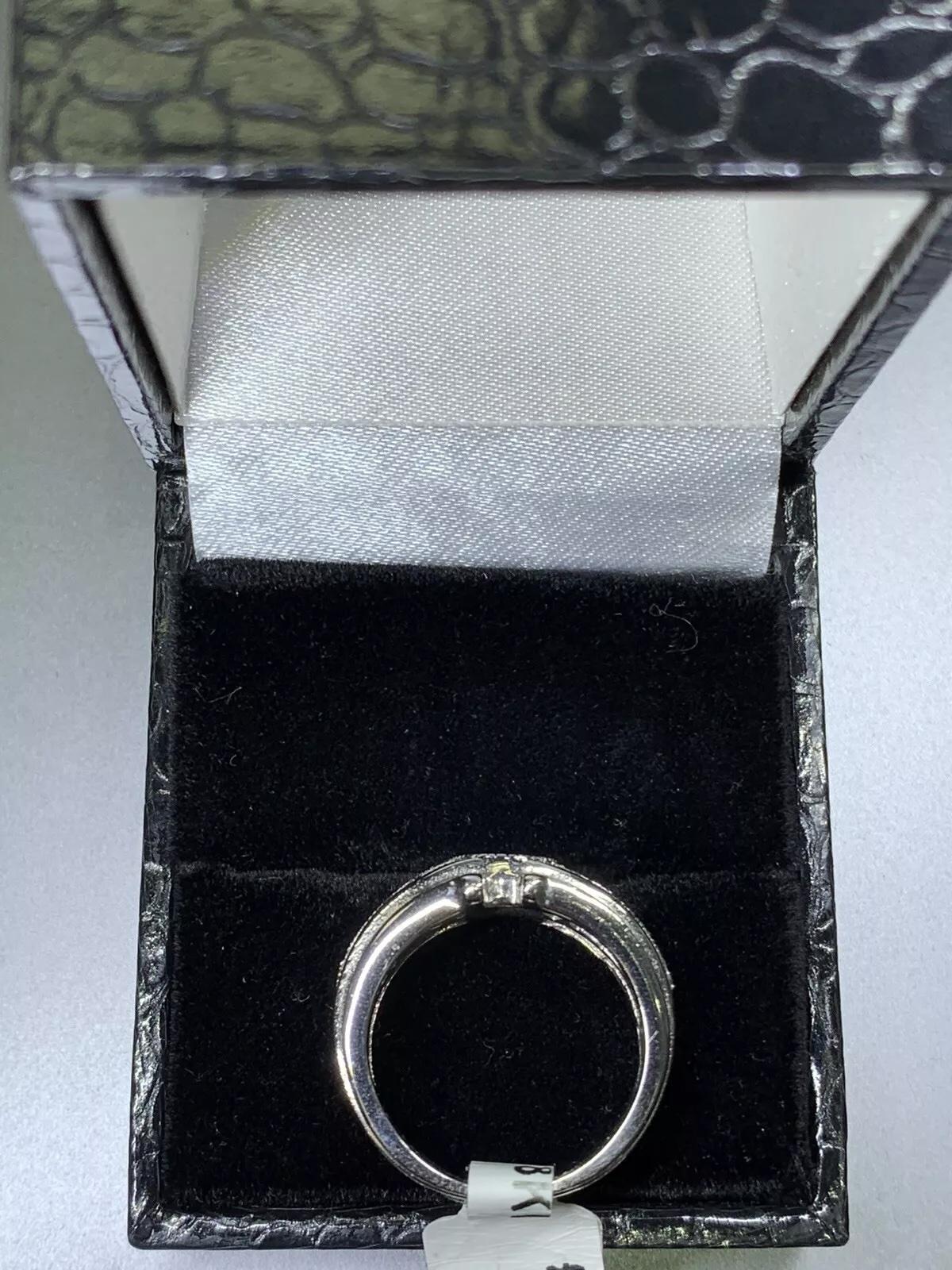 da uomo o donna Anello di fidanzamento unisex con diamante da 0,45 carati in oro bianco 18 carati. in vendita