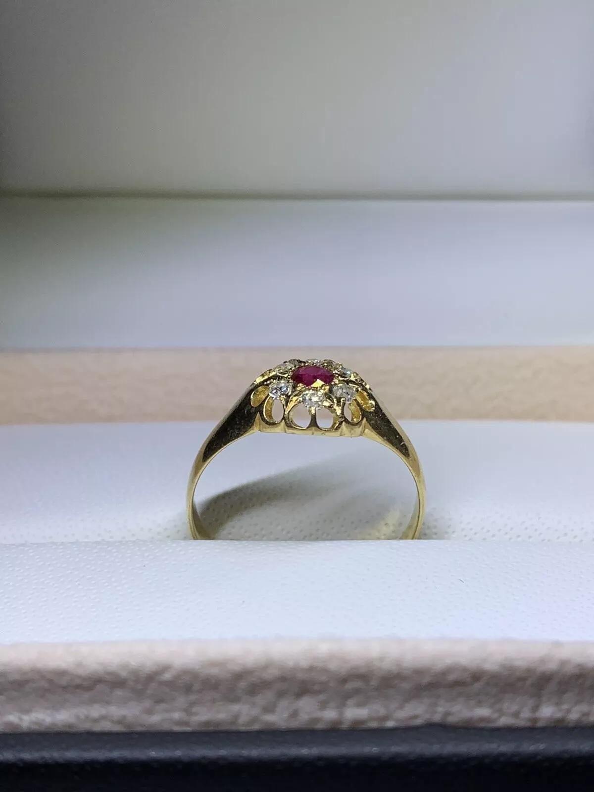 0.45ct Ruby Burma Diamond Cluster Engagement Ring  18ct Yellow Gold In New Condition For Sale In London, GB