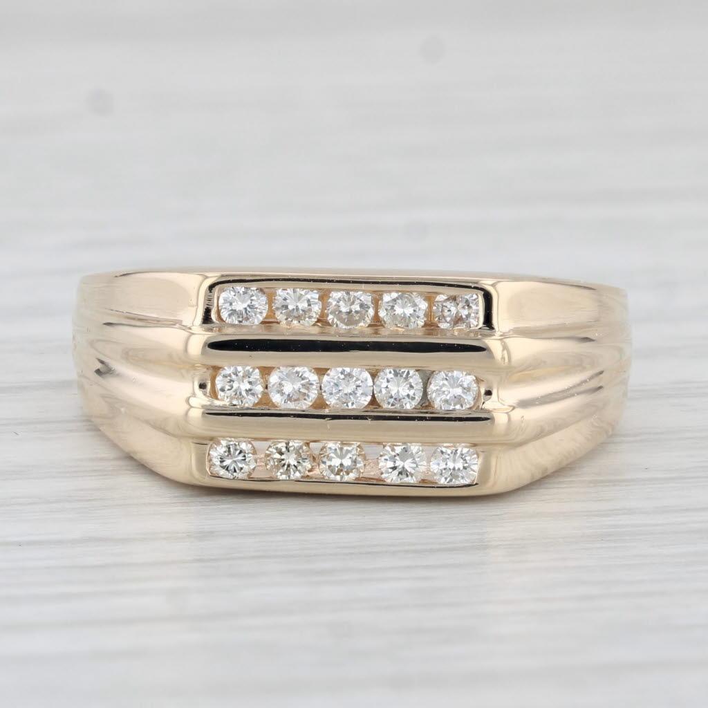 Gemstone Information:
- Natural Diamonds -
Total Carats - 0.45ctw
Cut - Round Brilliant
Color - H - I
Clarity - SI2 - I2
Please note there are surface reaching inclusions.

Metal: 14k Yellow Gold 
Weight: 9.6 Grams 
Stamps: 14k
Face Height: 9.1 mm