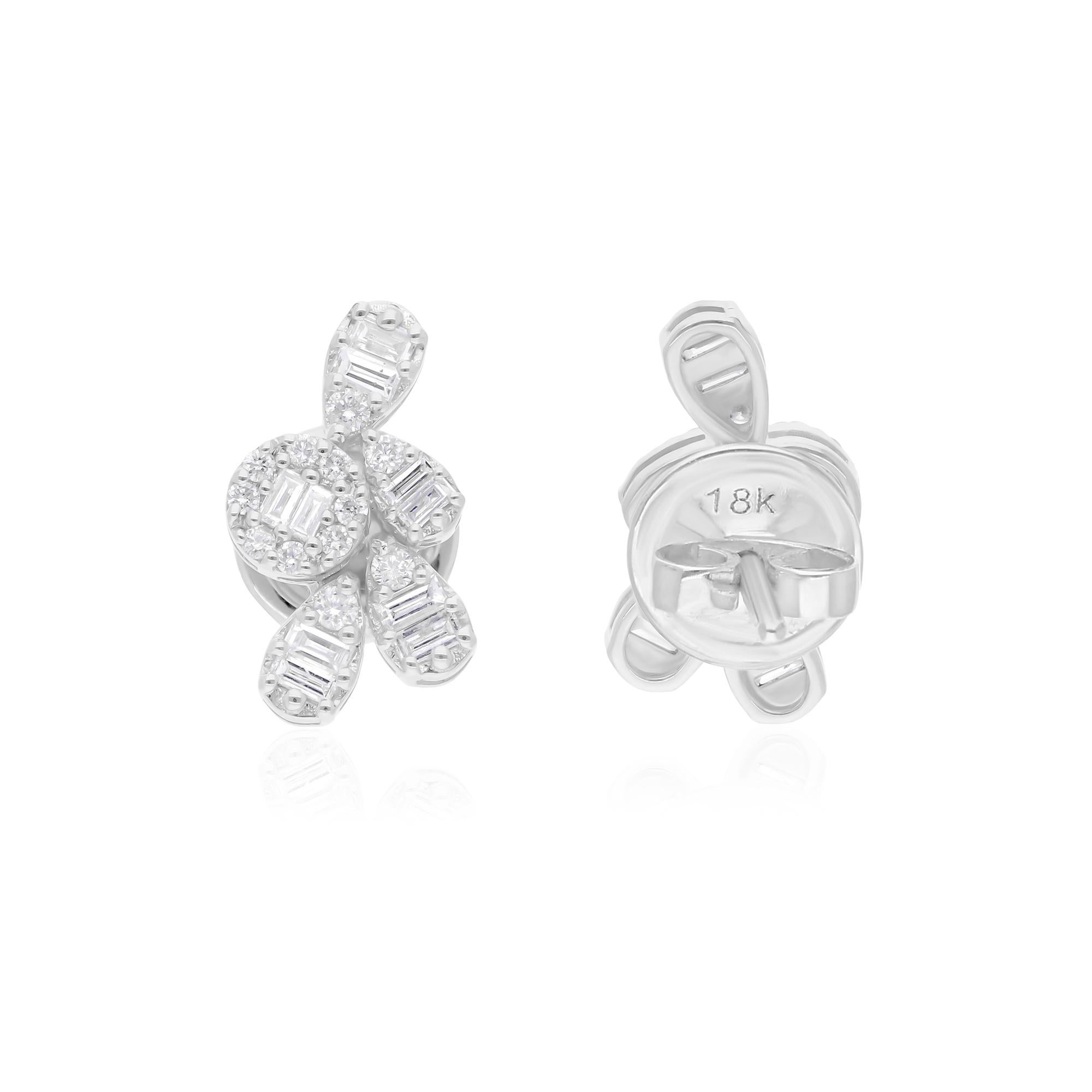 Realizzato in oro a 18 carati, questo squisito anello è impreziosito da 0,46 carati di diamanti scintillanti.

Segui la vetrina di Spectrum Jewels per vedere le ultime collezioni e i pezzi esclusivi. Spectrum Jewels è orgoglioso di essere