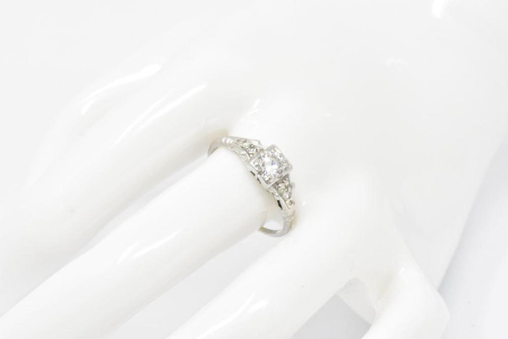 0.46 Carat Diamond Platinum Art Deco 1930s Engagement Ring 1