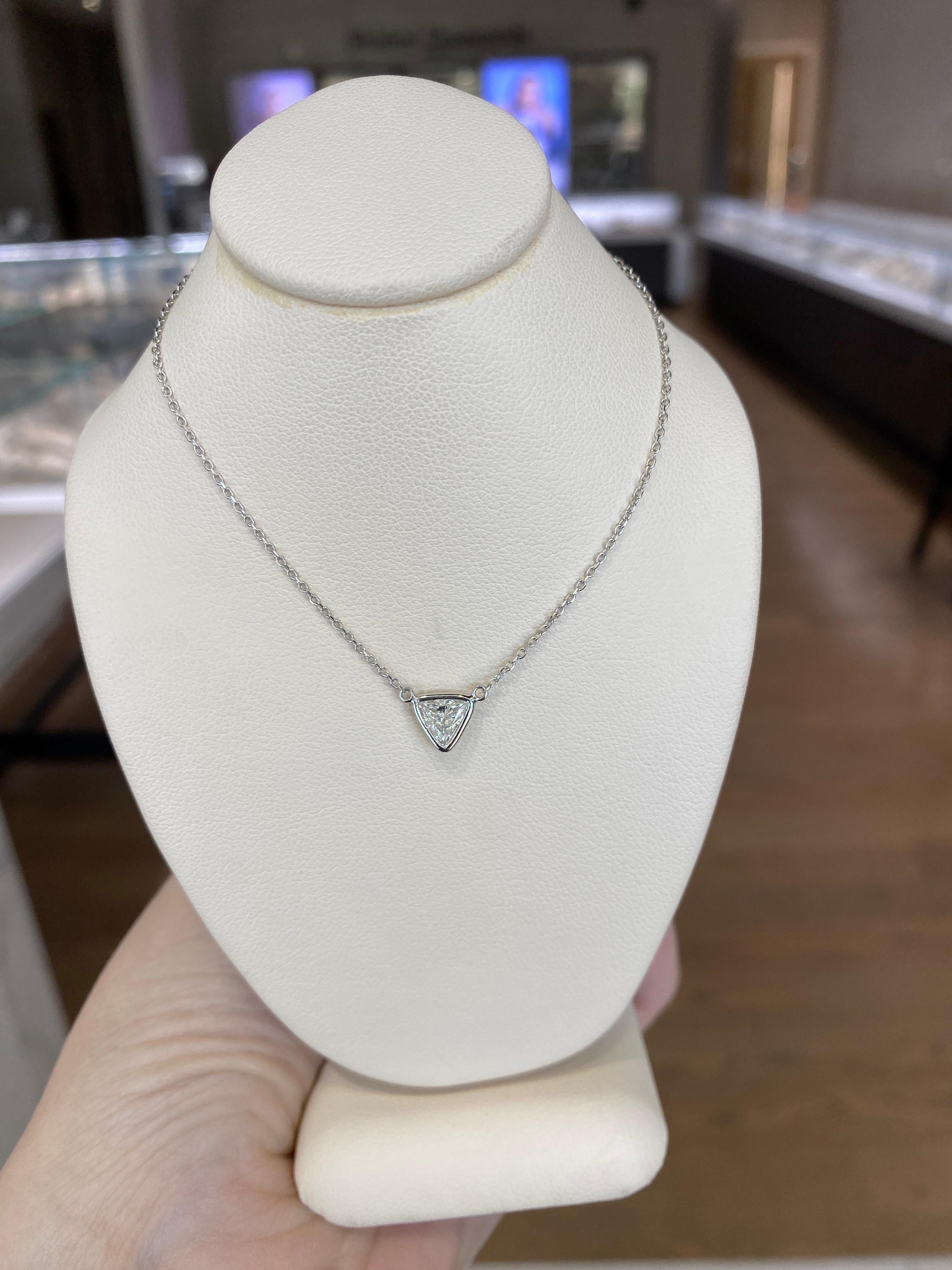 0.46 Carat Natural Trillion Cut Diamond Pendant Necklace, 14k White Gold For Sale 11