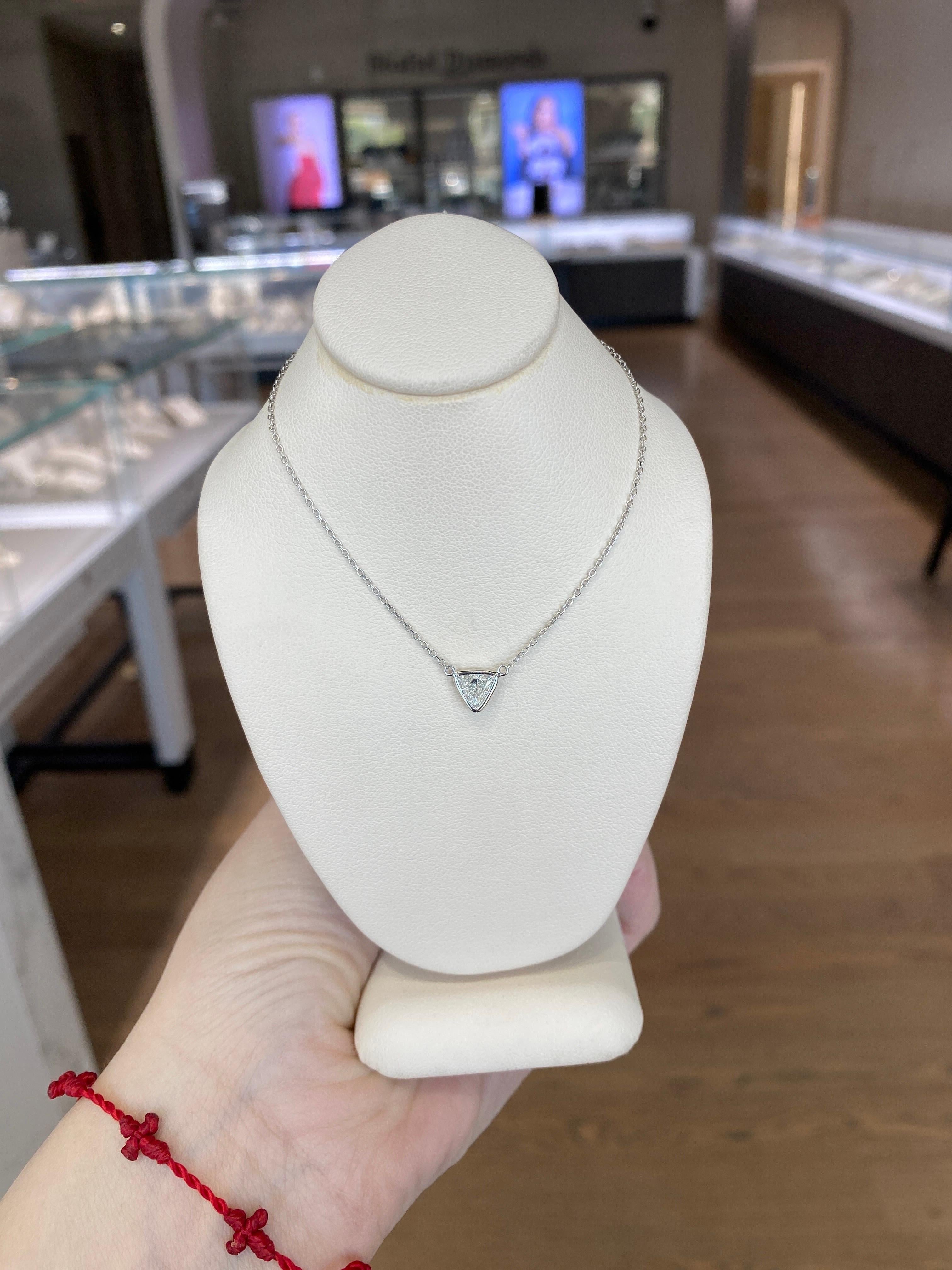 Women's or Men's 0.46 Carat Natural Trillion Cut Diamond Pendant Necklace, 14k White Gold For Sale