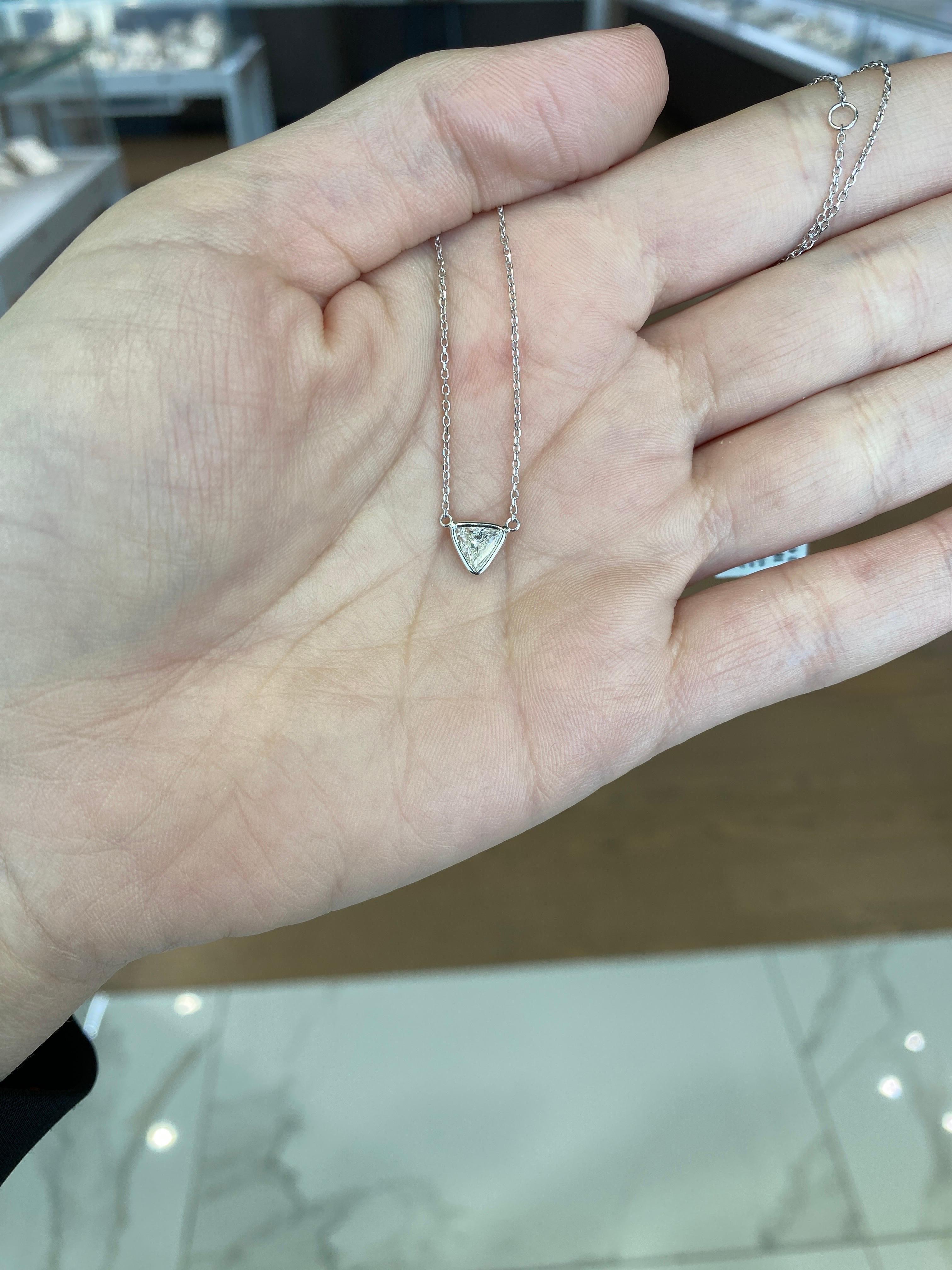 0.46 Carat Natural Trillion Cut Diamond Pendant Necklace, 14k White Gold For Sale 1