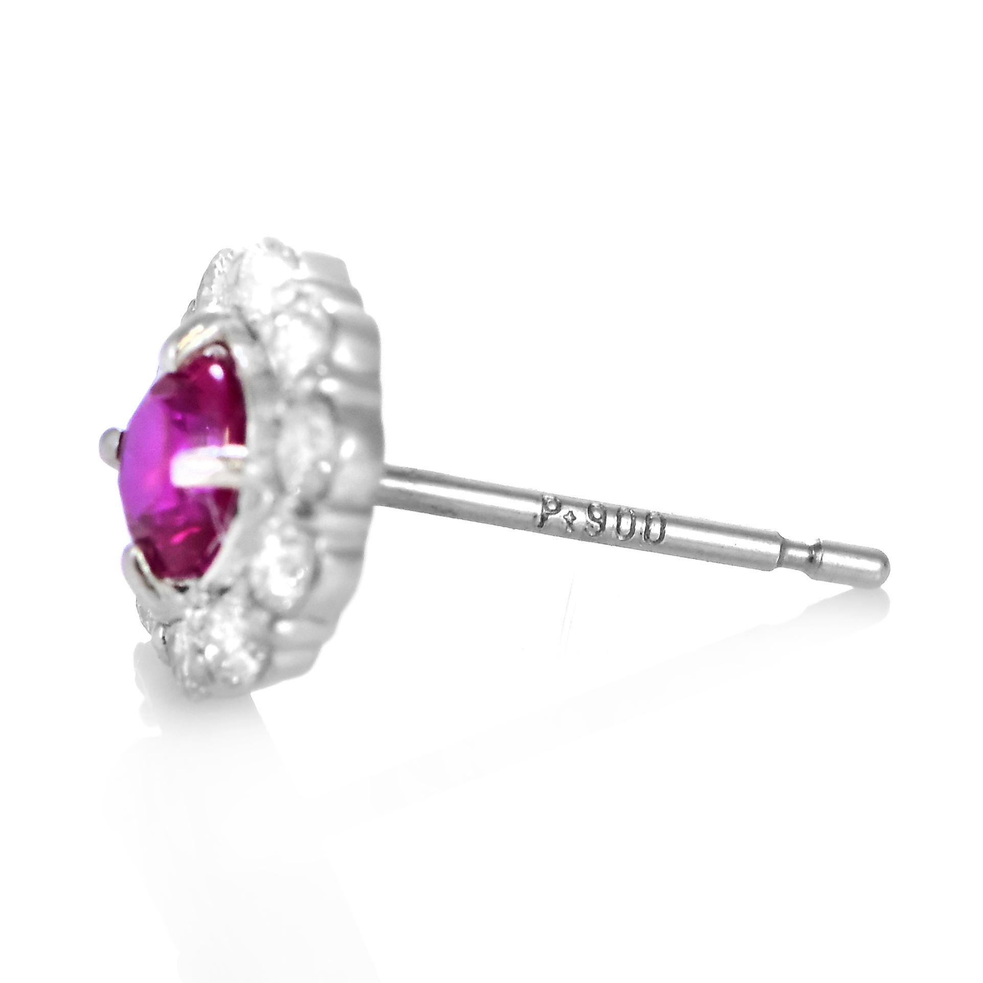 0,46 Karat natürliche burmesische Rubine und Diamanten Ohrringe aus Platin im Angebot 1