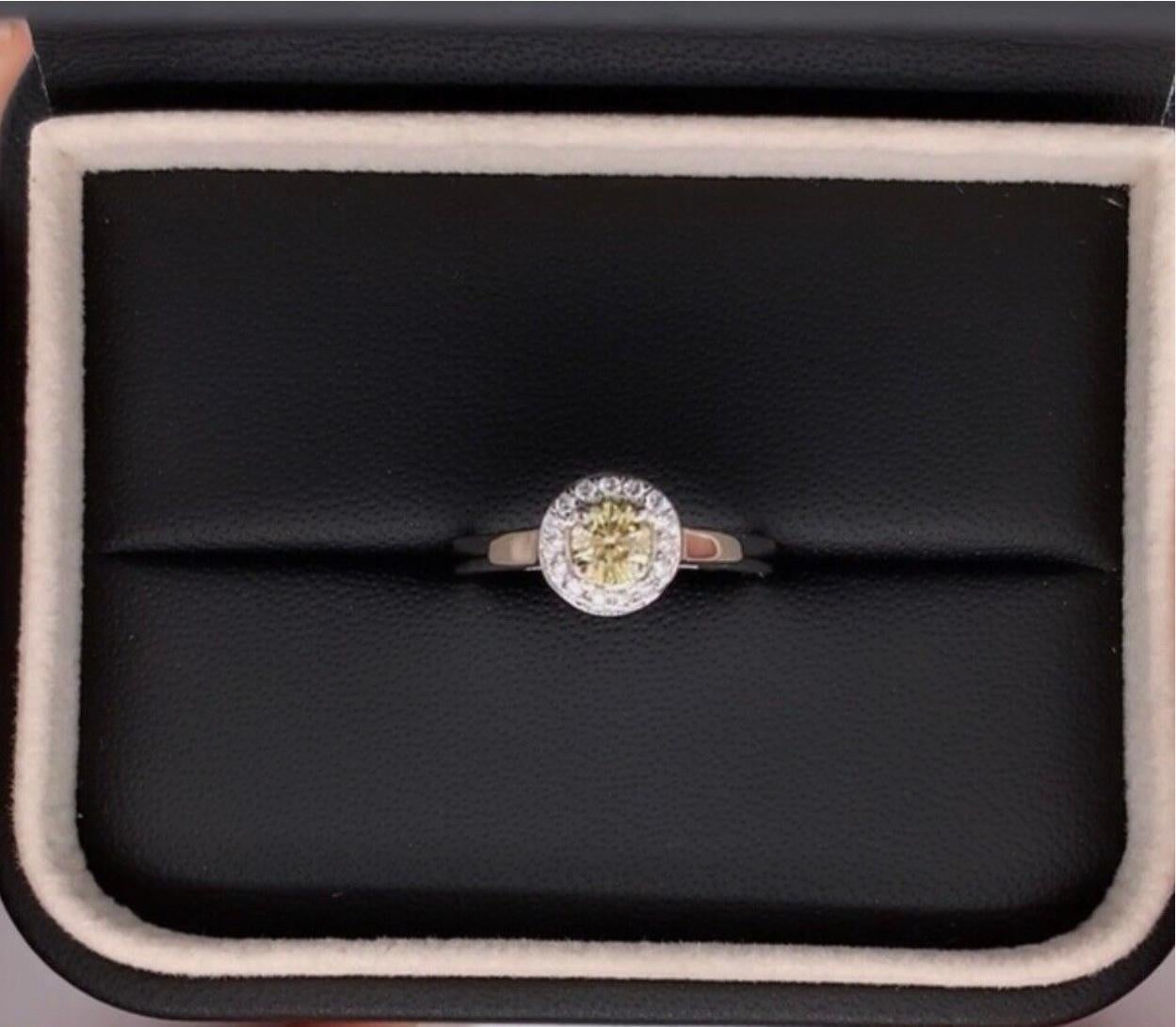 0.46ct Fancy yellow diamond IGI solitaire engagement ring 18ct white gold In New Condition For Sale In London, GB