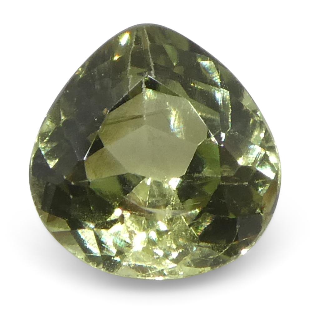 0.46ct Pear Yellowish Green to Greyish Purple Alexandrite from Brazil For Sale 2