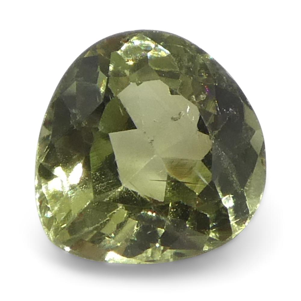 0.46ct Pear Yellowish Green to Greyish Purple Alexandrite from Brazil For Sale 3