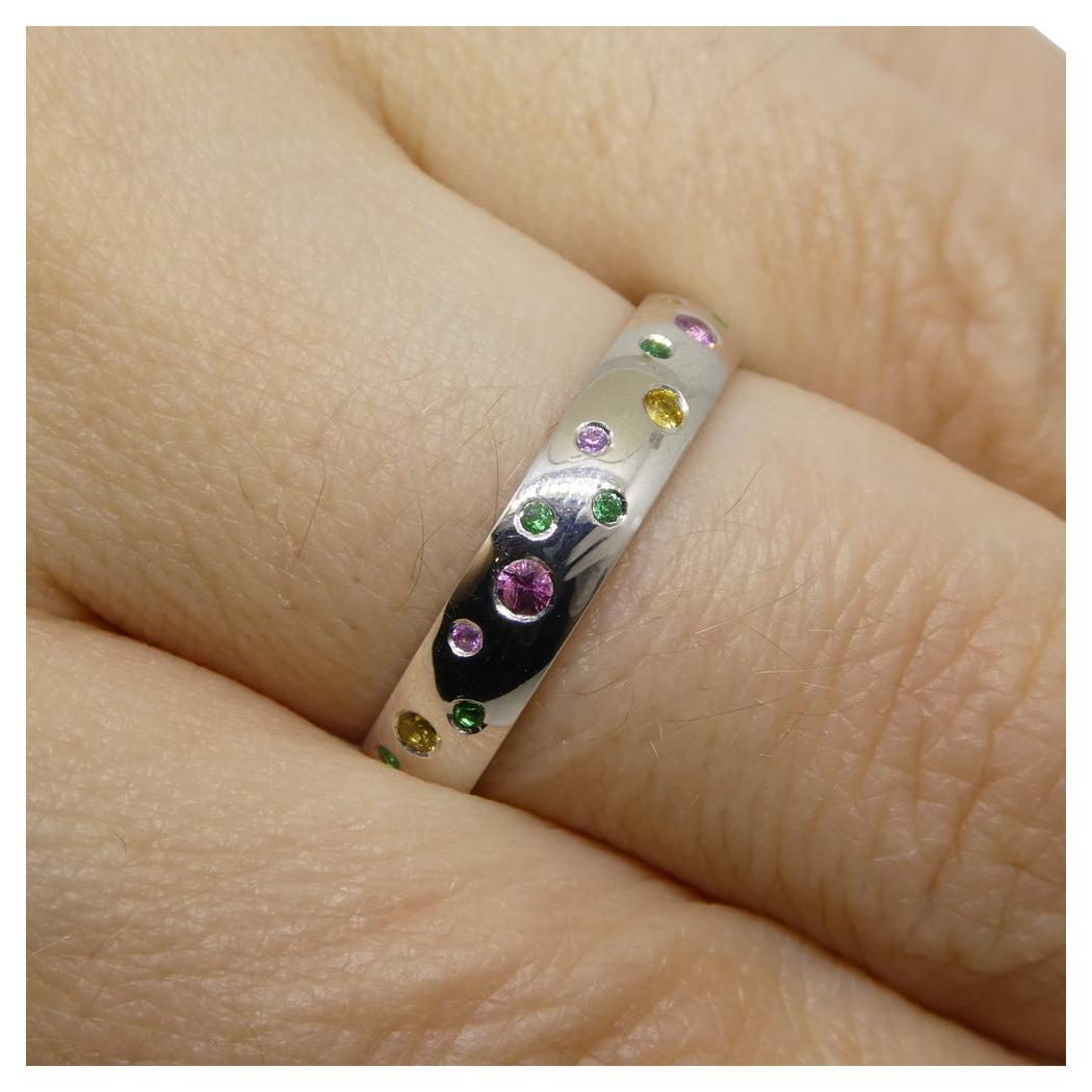 0.46ct Saphir & Emeraude bague de mariage Starry Night en or blanc 14k