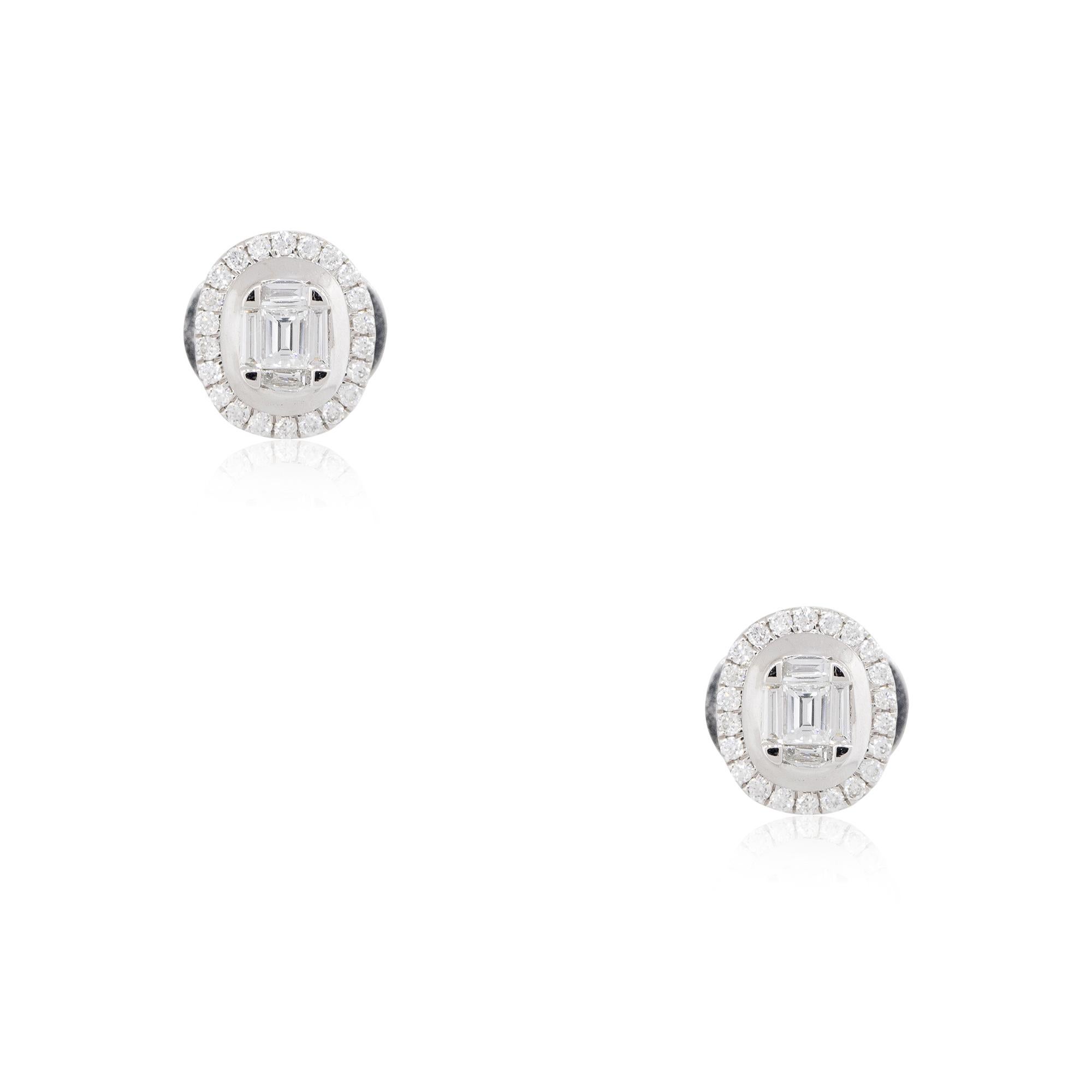 18k White Gold 0.47ctw Baguette & Round Brilliant Cut Stud Earrings
Product: Baguette & Round Brilliant Diamond Stud Earrings
Material: 18k White Gold
Diamond Details: There are approximately 0.19 carats of Round Brilliant cut diamonds (44 stones)