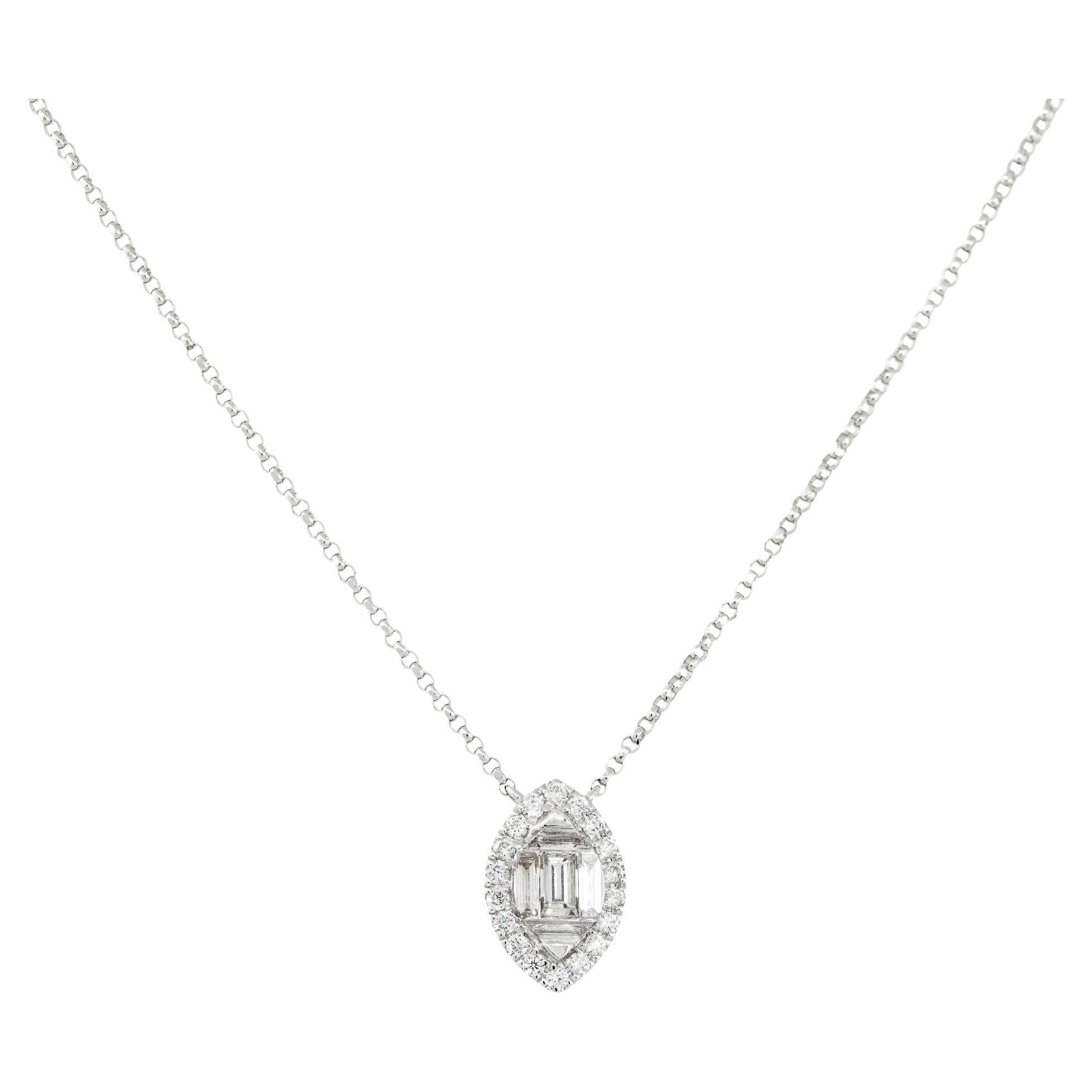 Collier pendentif en forme de poire en mosaïque de diamants 0,47 carat, 18 carats, en stock