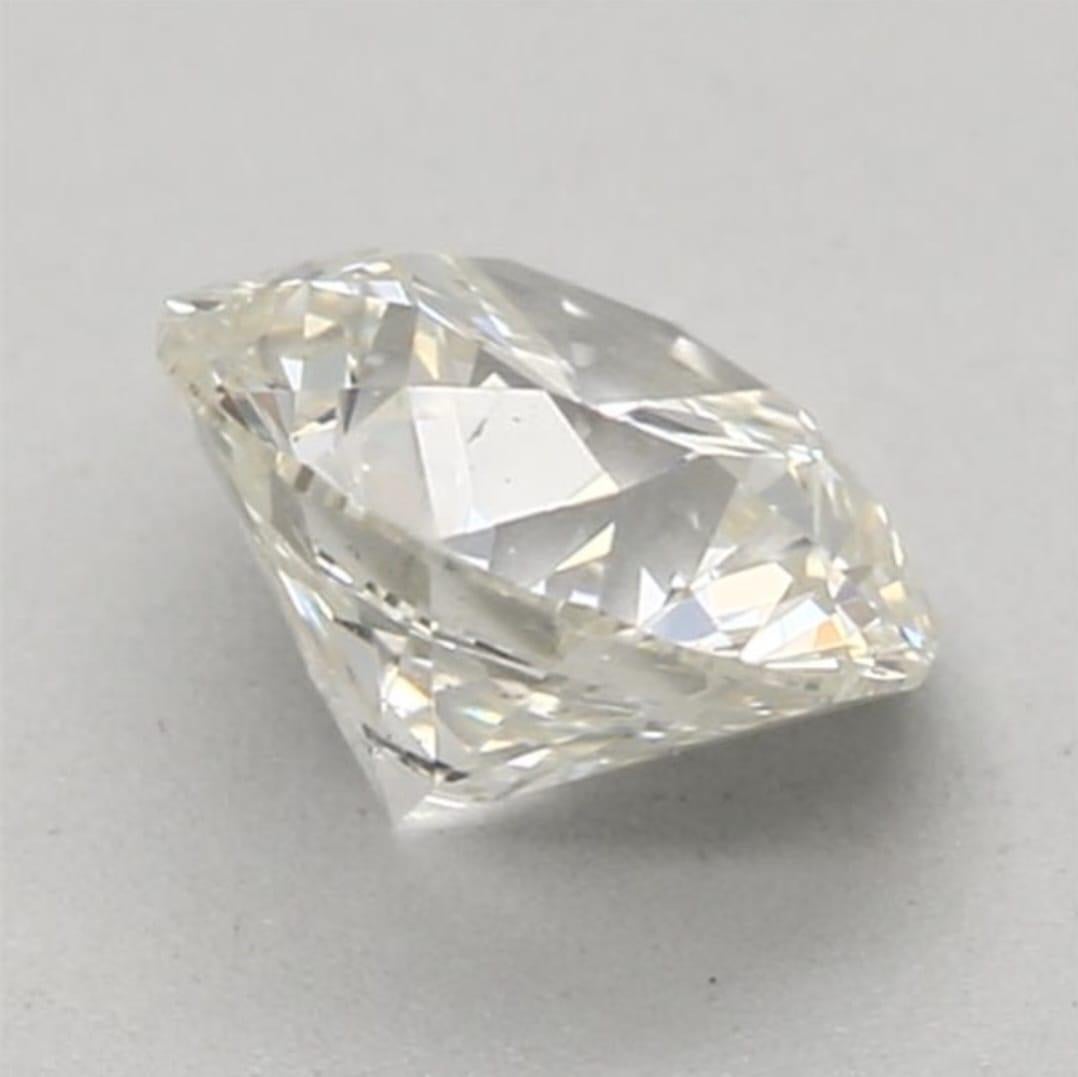 0.47 Carat Round shaped diamond SI1 Clarity GIA Certified In New Condition For Sale In Kowloon, HK