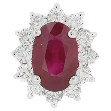 Anillo en racimo de rubíes y diamantes de 0.47 quilates