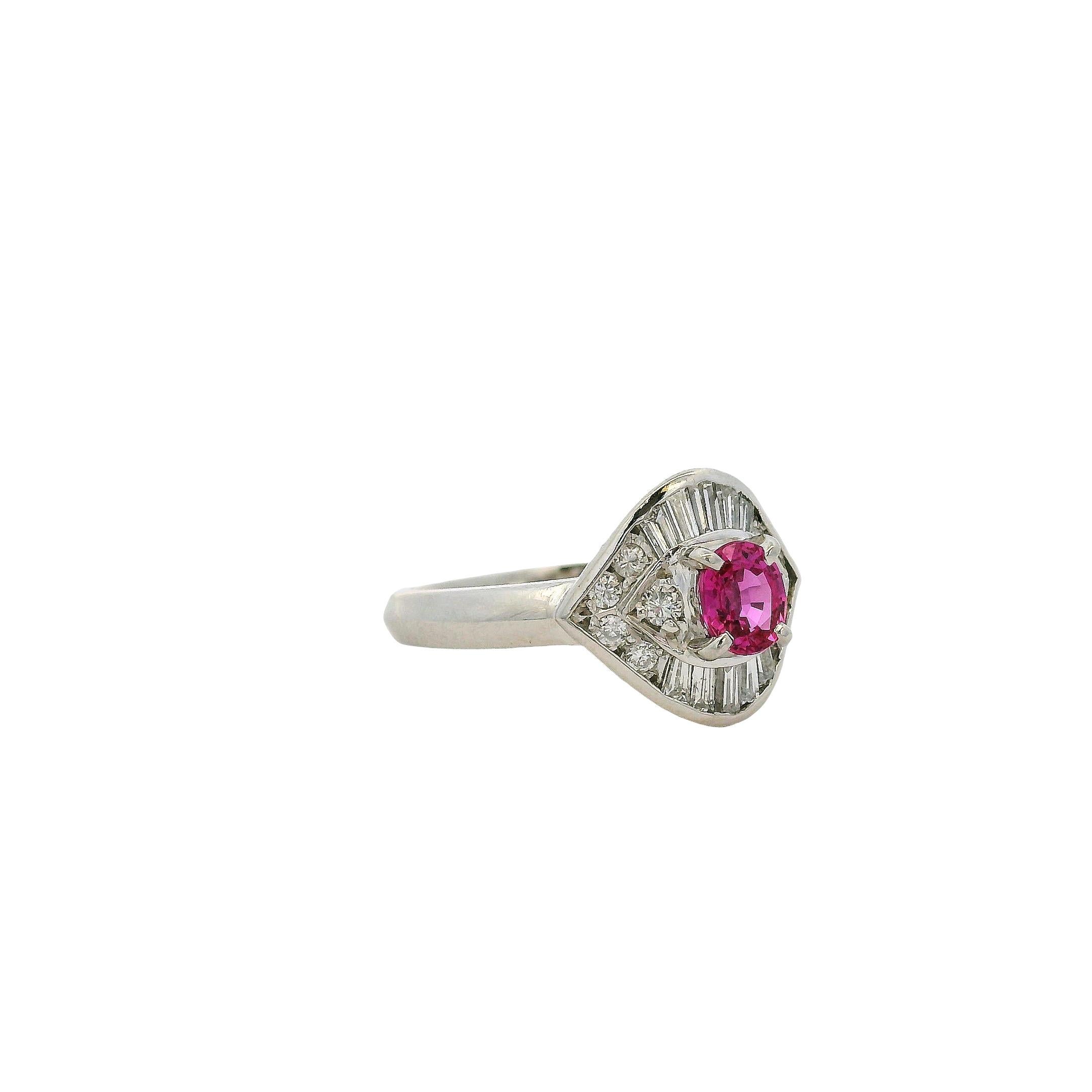 0,47 Karat Rubin Diamant Auge Cocktail Ring Platin auf Lager im Zustand „Neu“ im Angebot in Boca Raton, FL