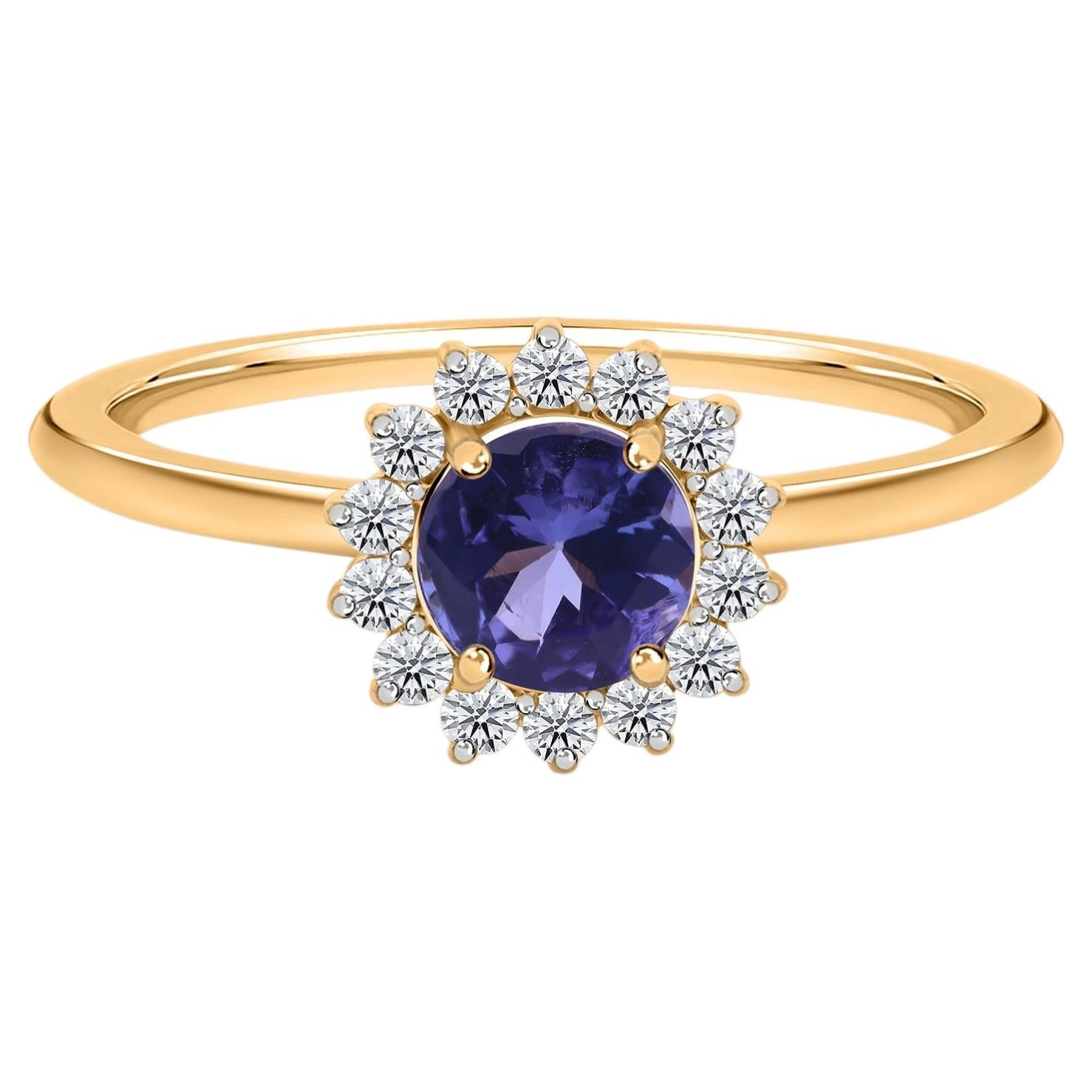 0.47 Carat Tanzanite Gemstone 0.15 Carat SI/H Diamond Ring 18 Karat Yellow Gold